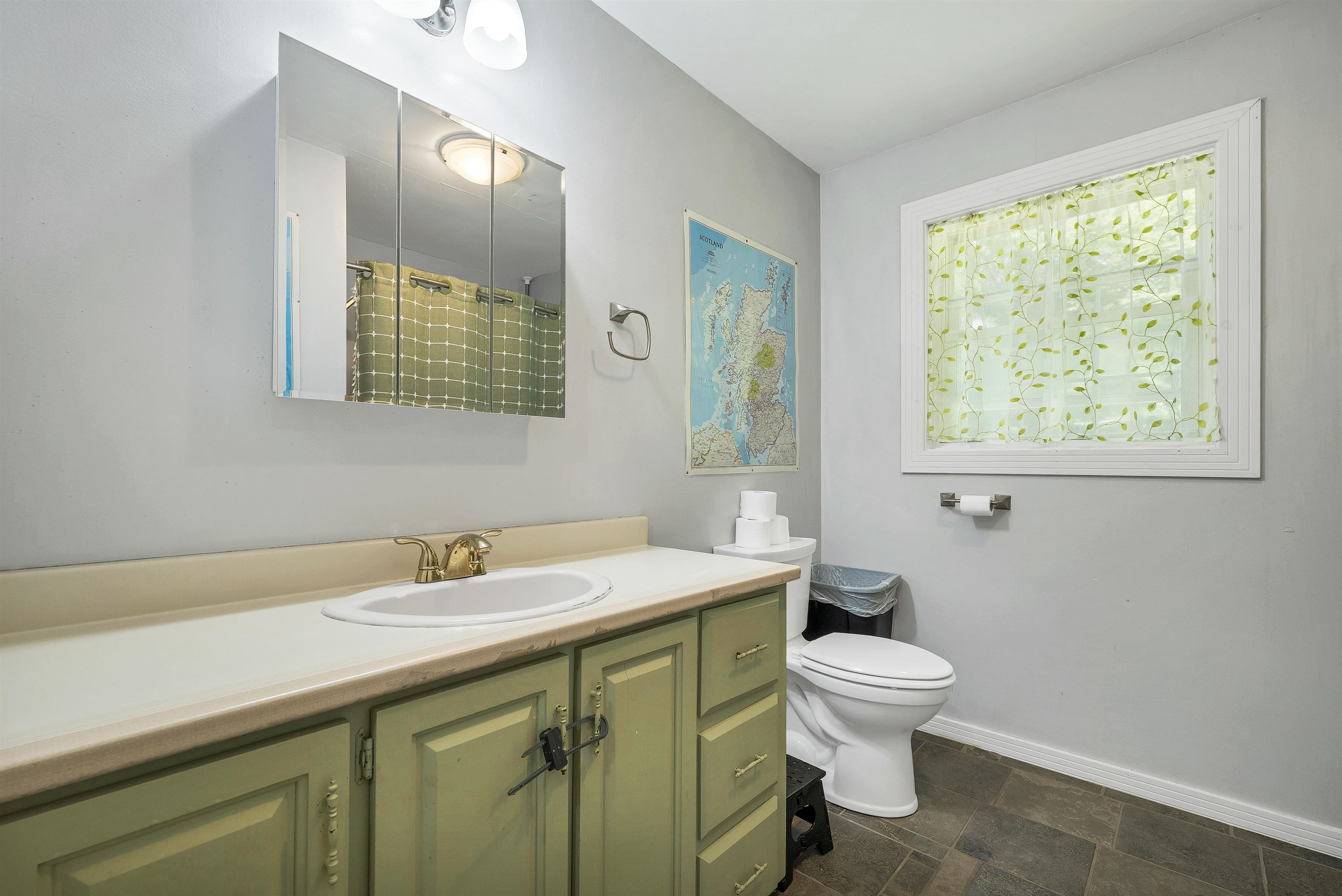 5 Downing Drive Property Photo 32