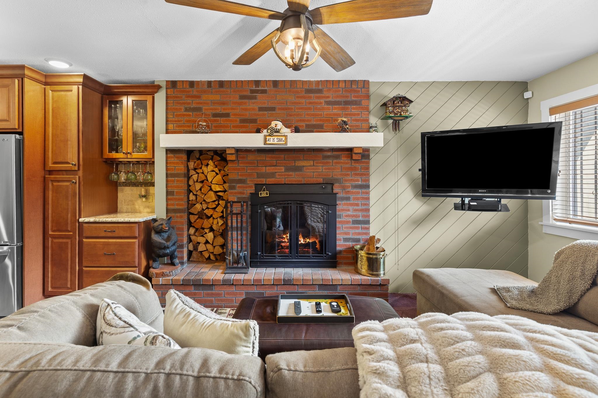 321 Moon Ridge Road Property Photo 4