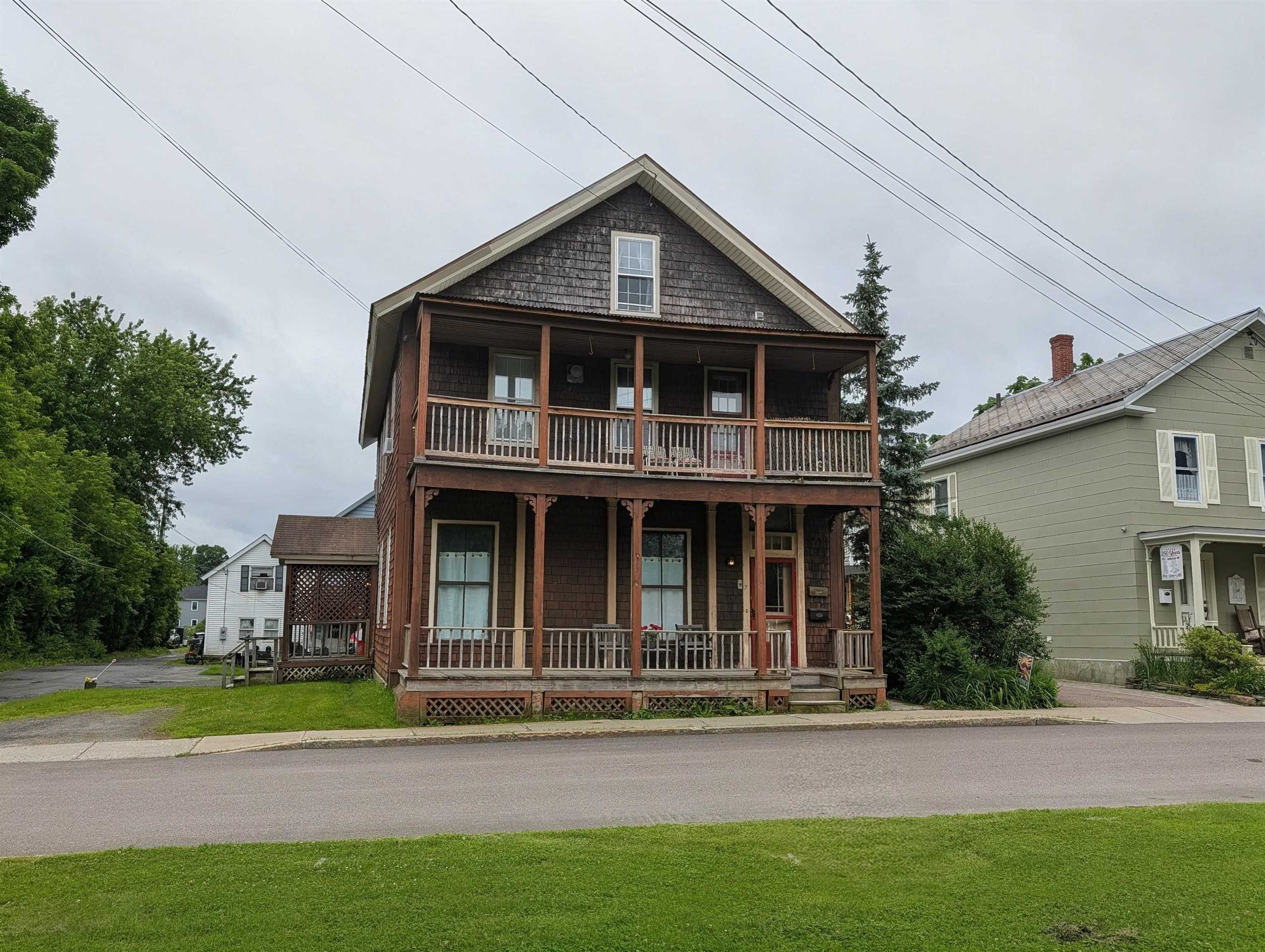7 Park Street Property Photo 2