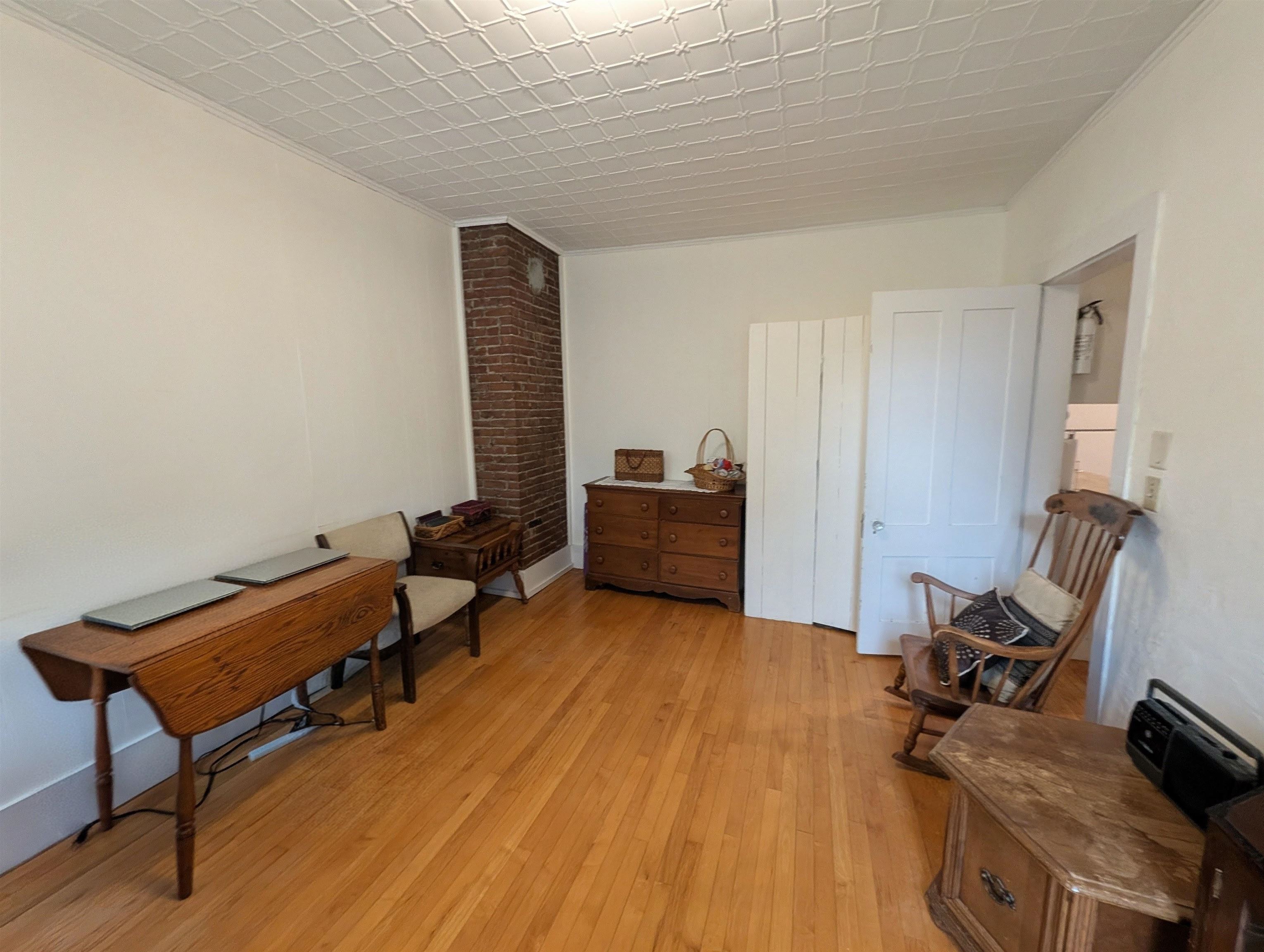 7 Park Street Property Photo 9