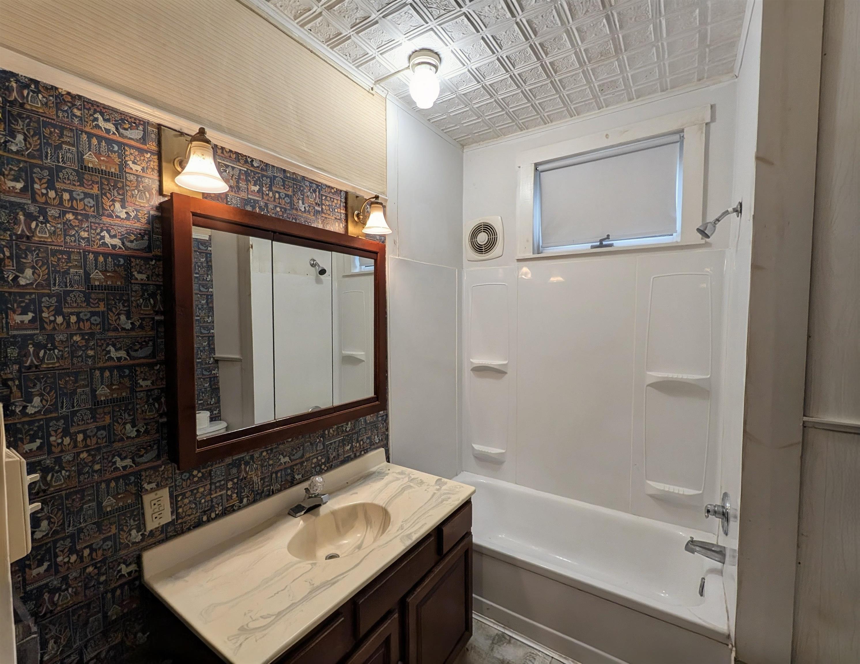 7 Park Street Property Photo 31