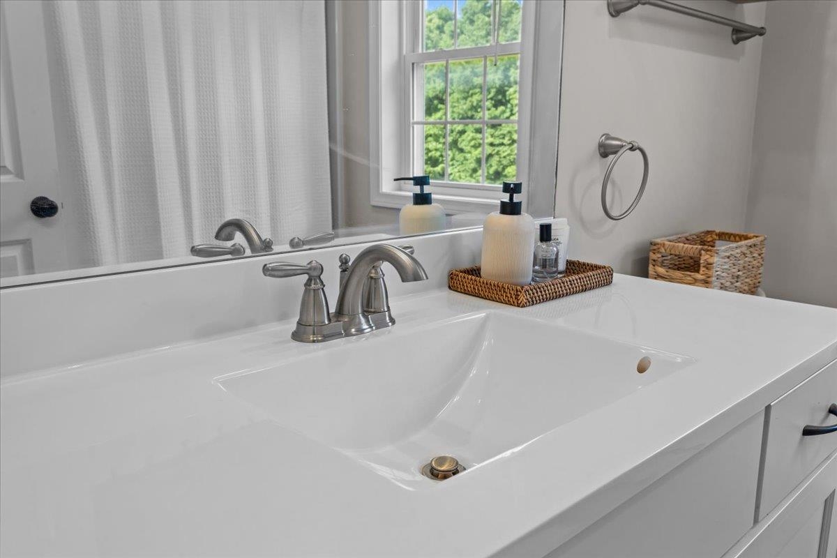 92 Reynolds Road Property Photo 33