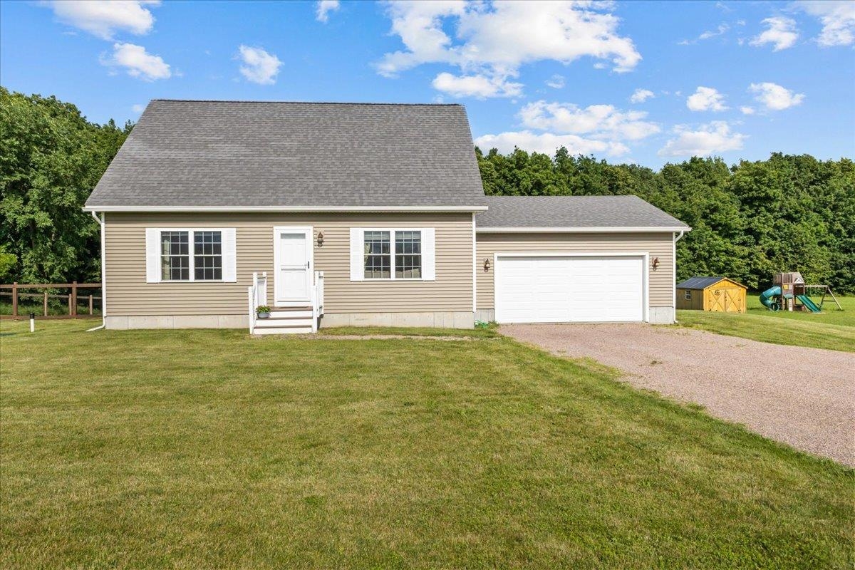 92 Reynolds Road Property Photo 44