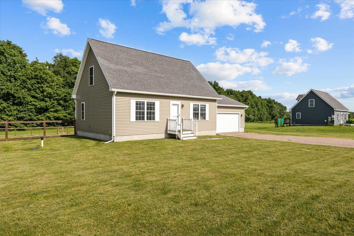 92 Reynolds Road Property Photo 45
