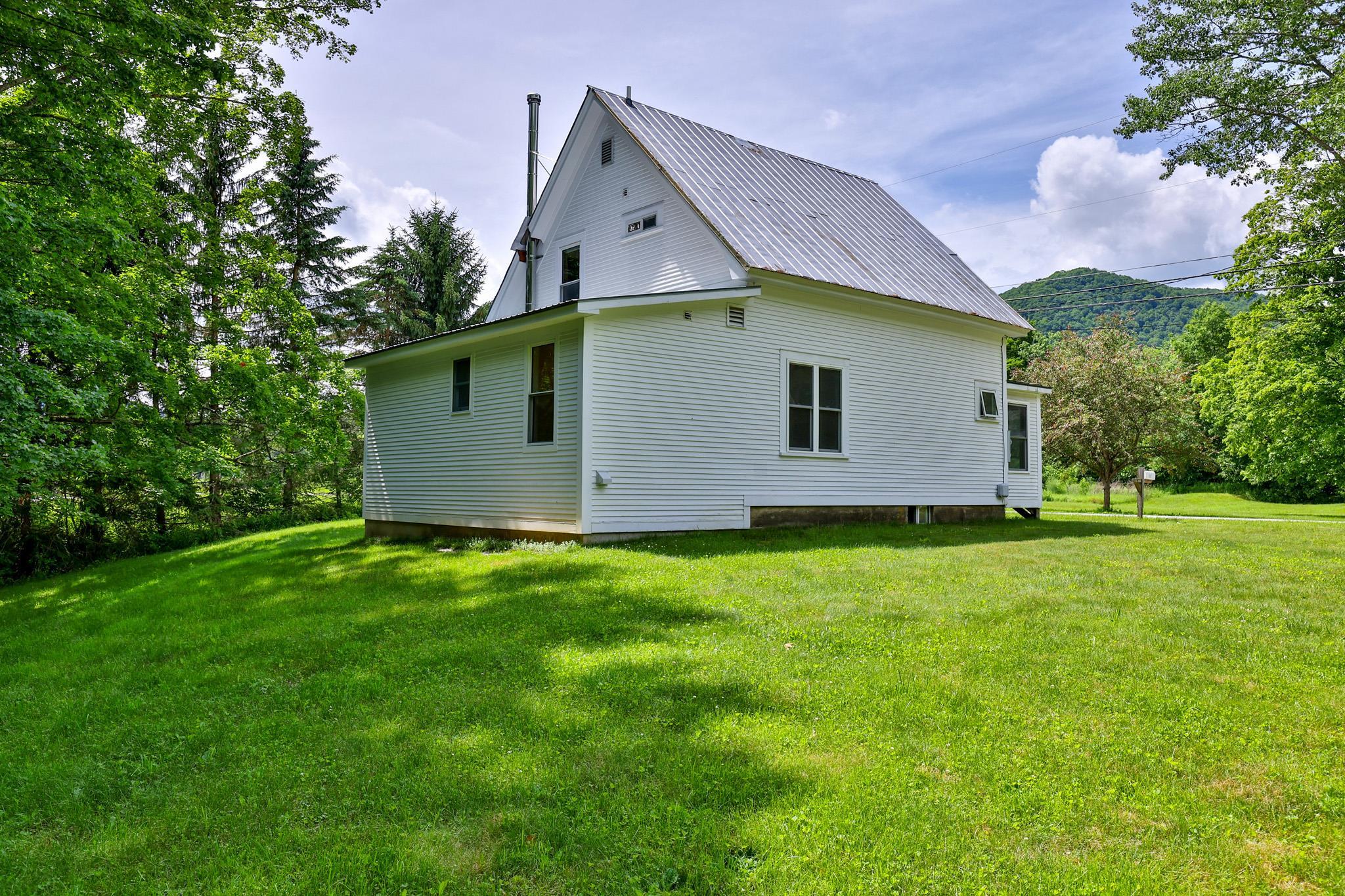 71 State Garage Road Property Photo 32