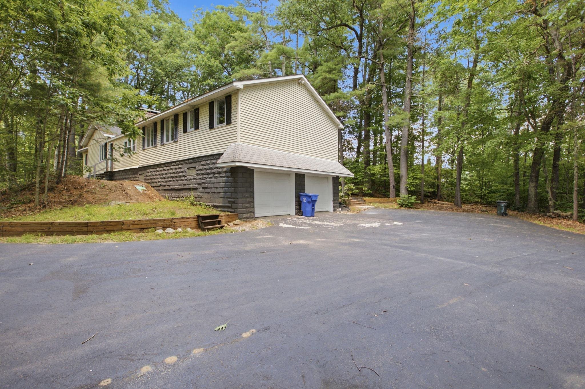 37 Hall Road Property Photo 3