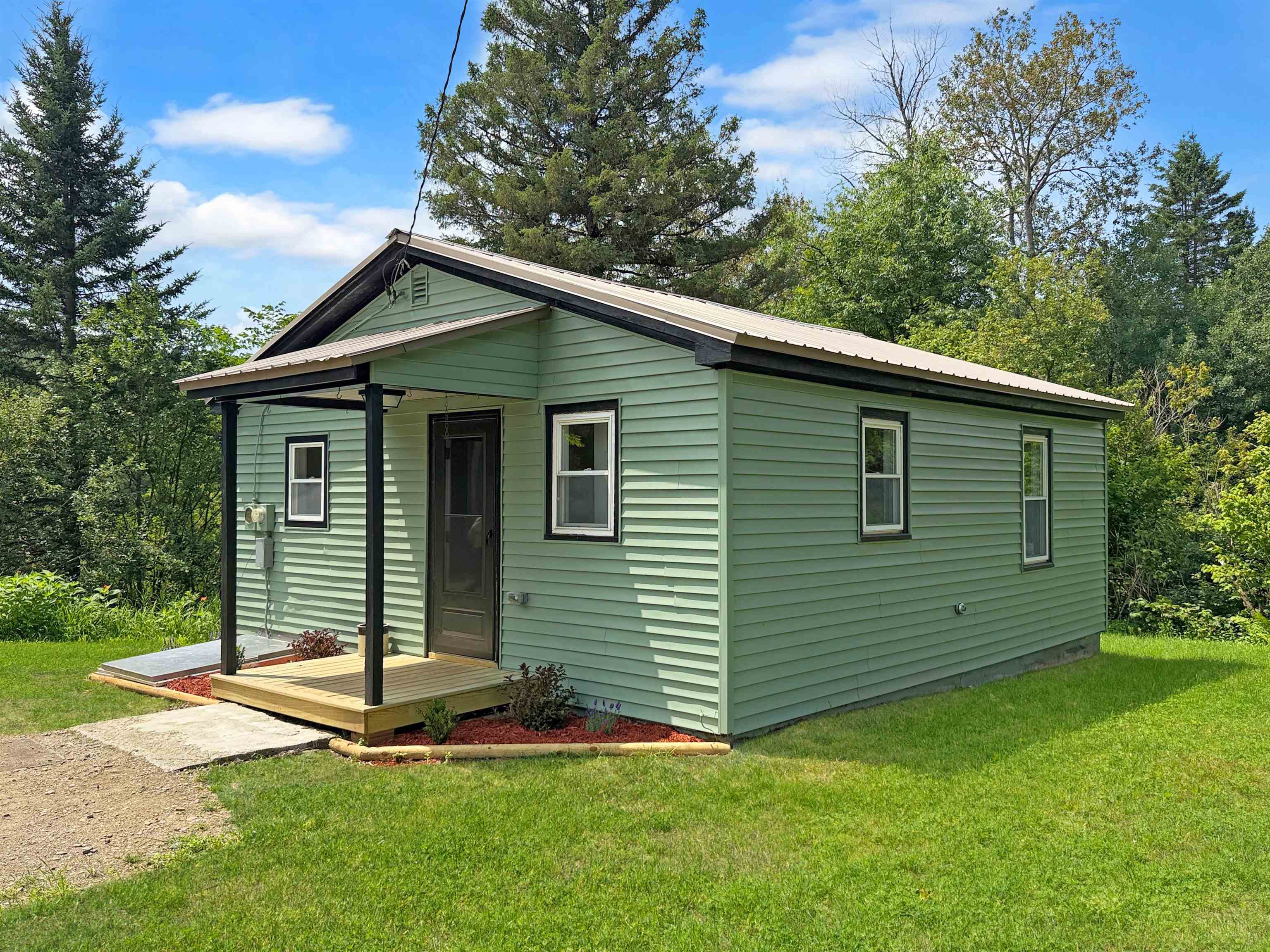 400 New Hampshire Route 26 Property Photo 1
