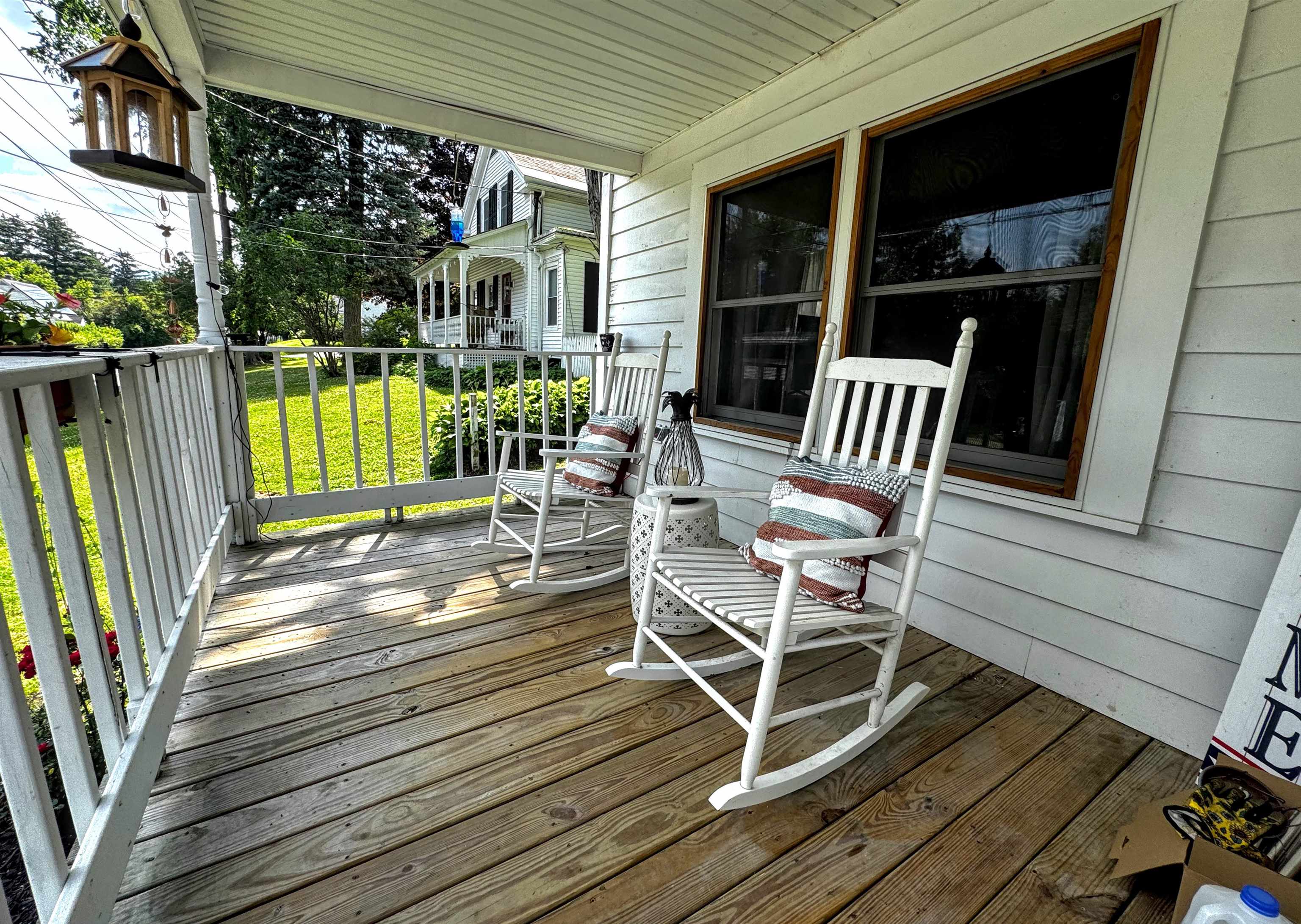 305 Weeks Street Property Photo 4
