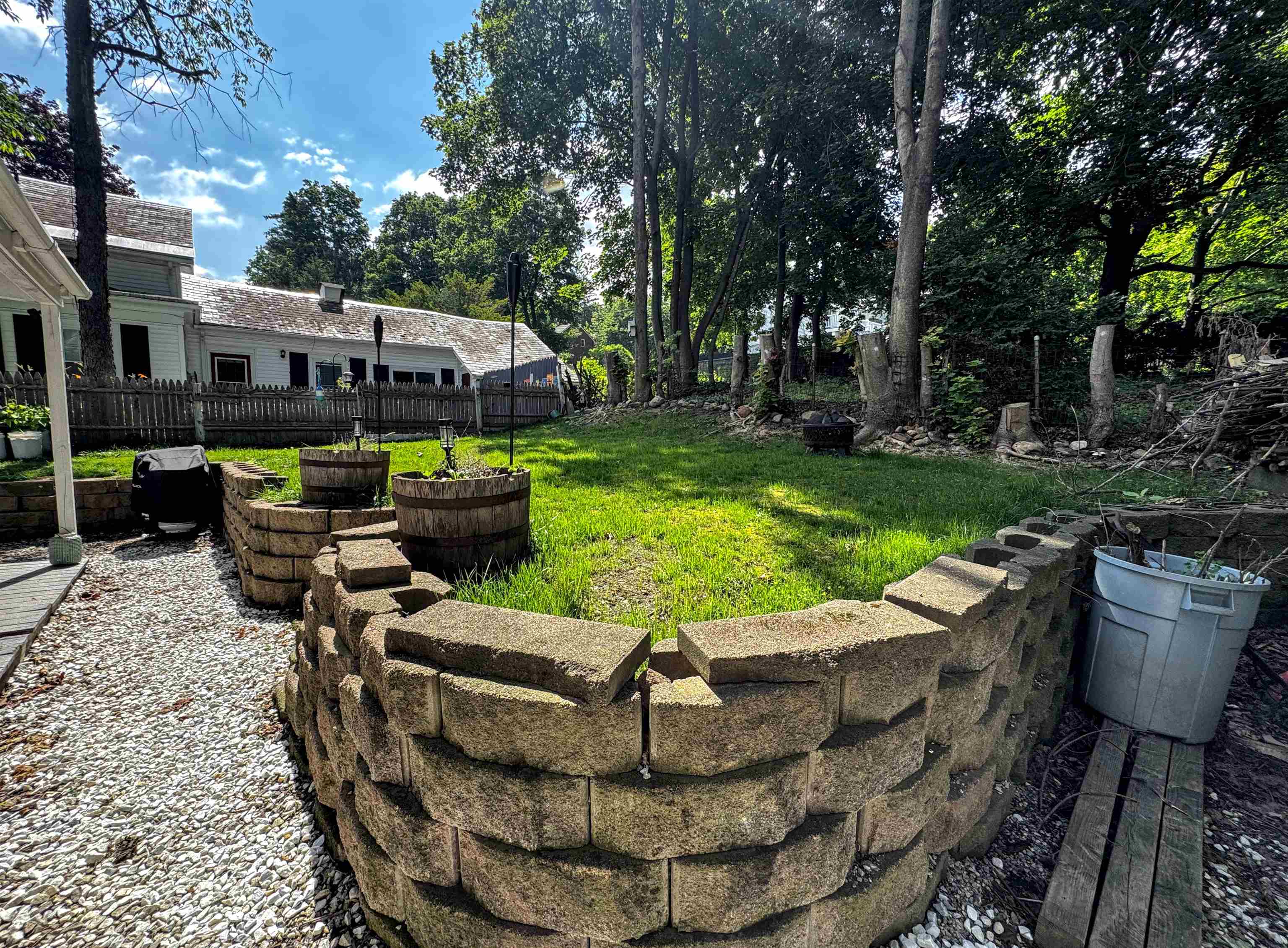 305 Weeks Street Property Photo 46