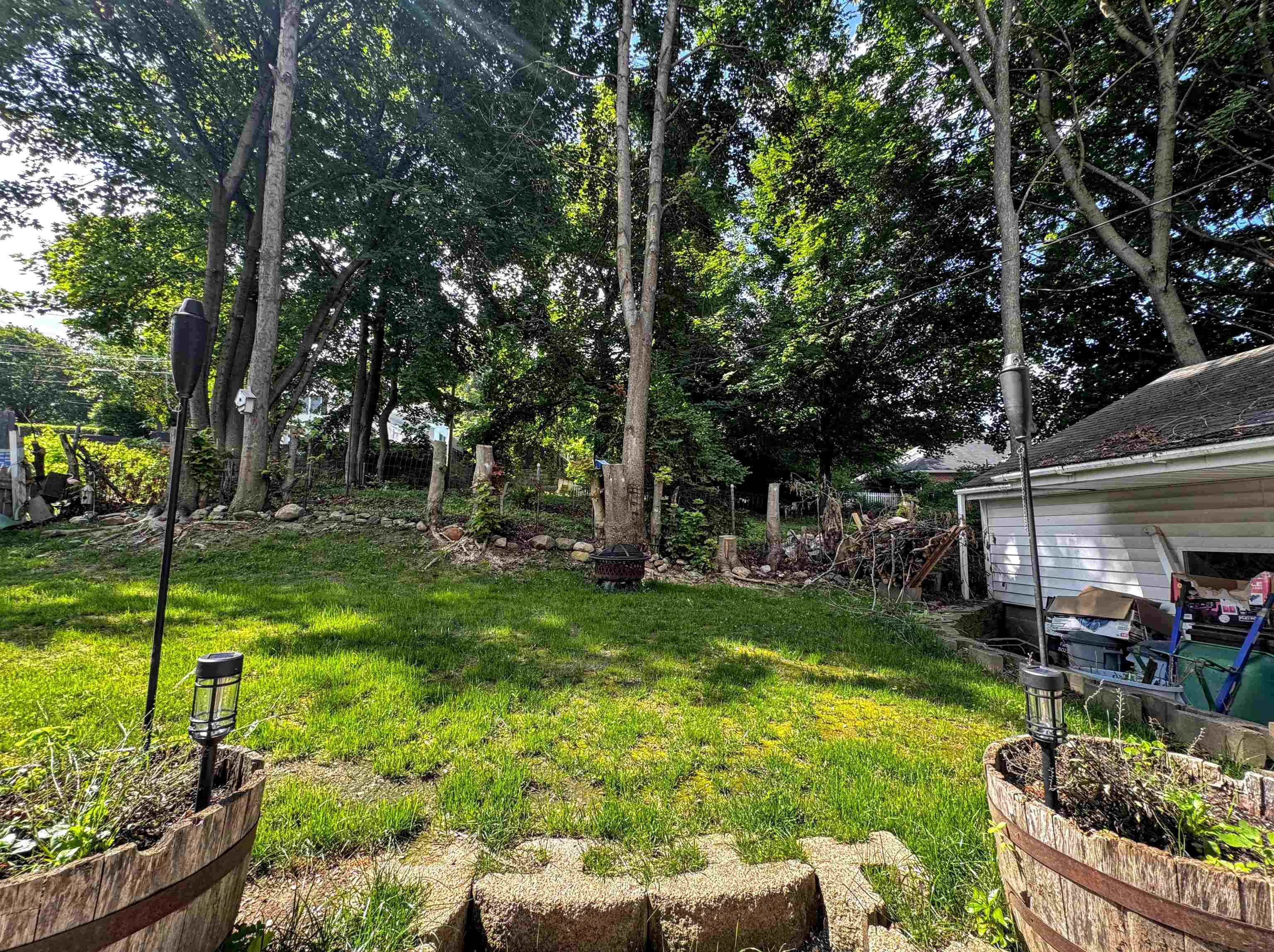 305 Weeks Street Property Photo 47