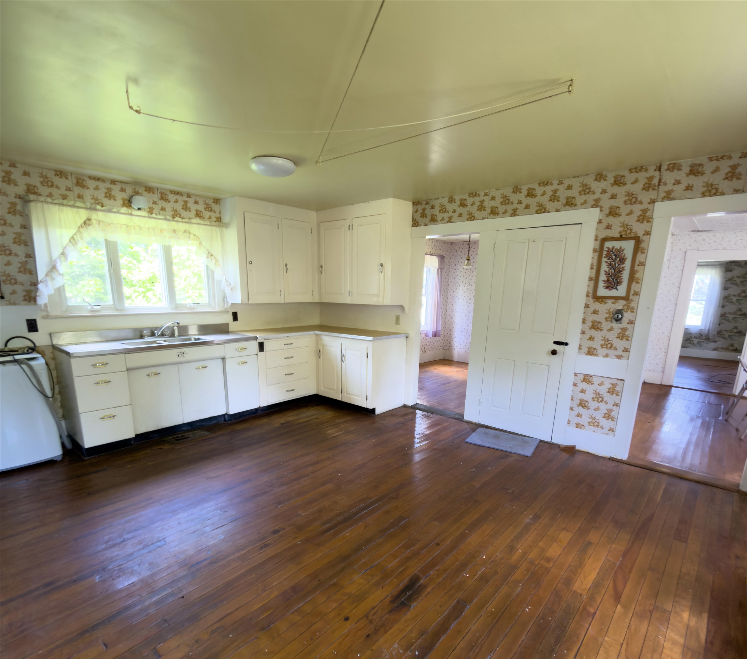 1275 Old Route 25 Road Property Photo 7