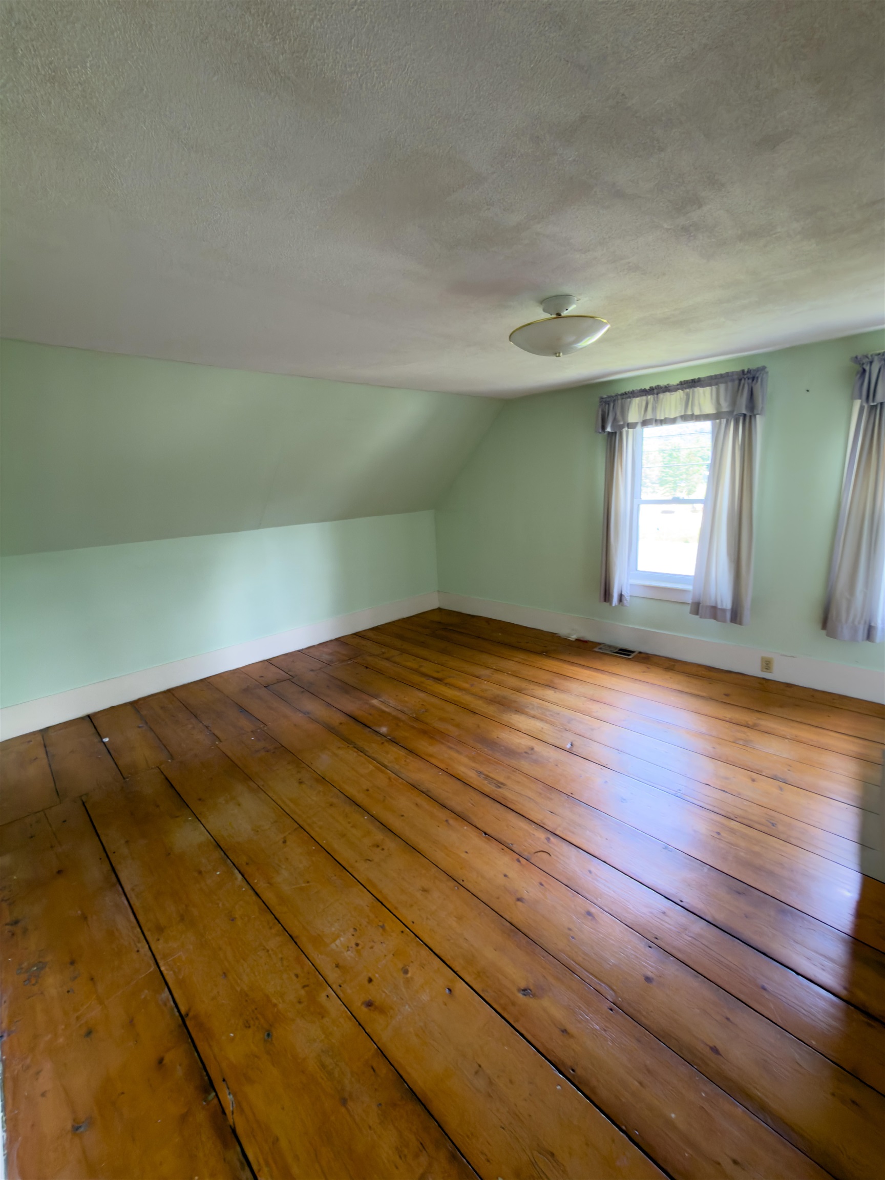 1275 Old Route 25 Road Property Photo 23