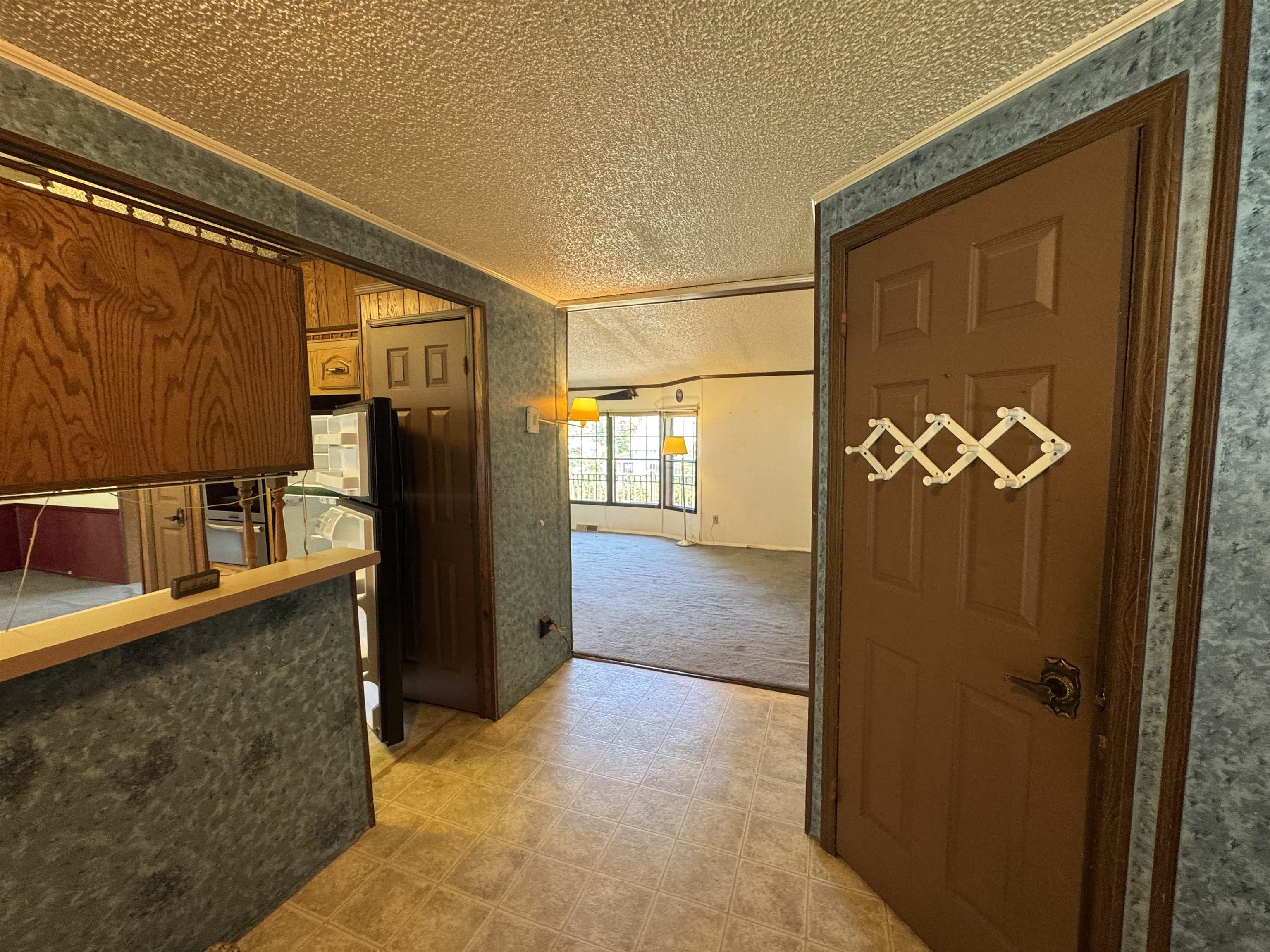 5 Camelot Drive Property Photo 9