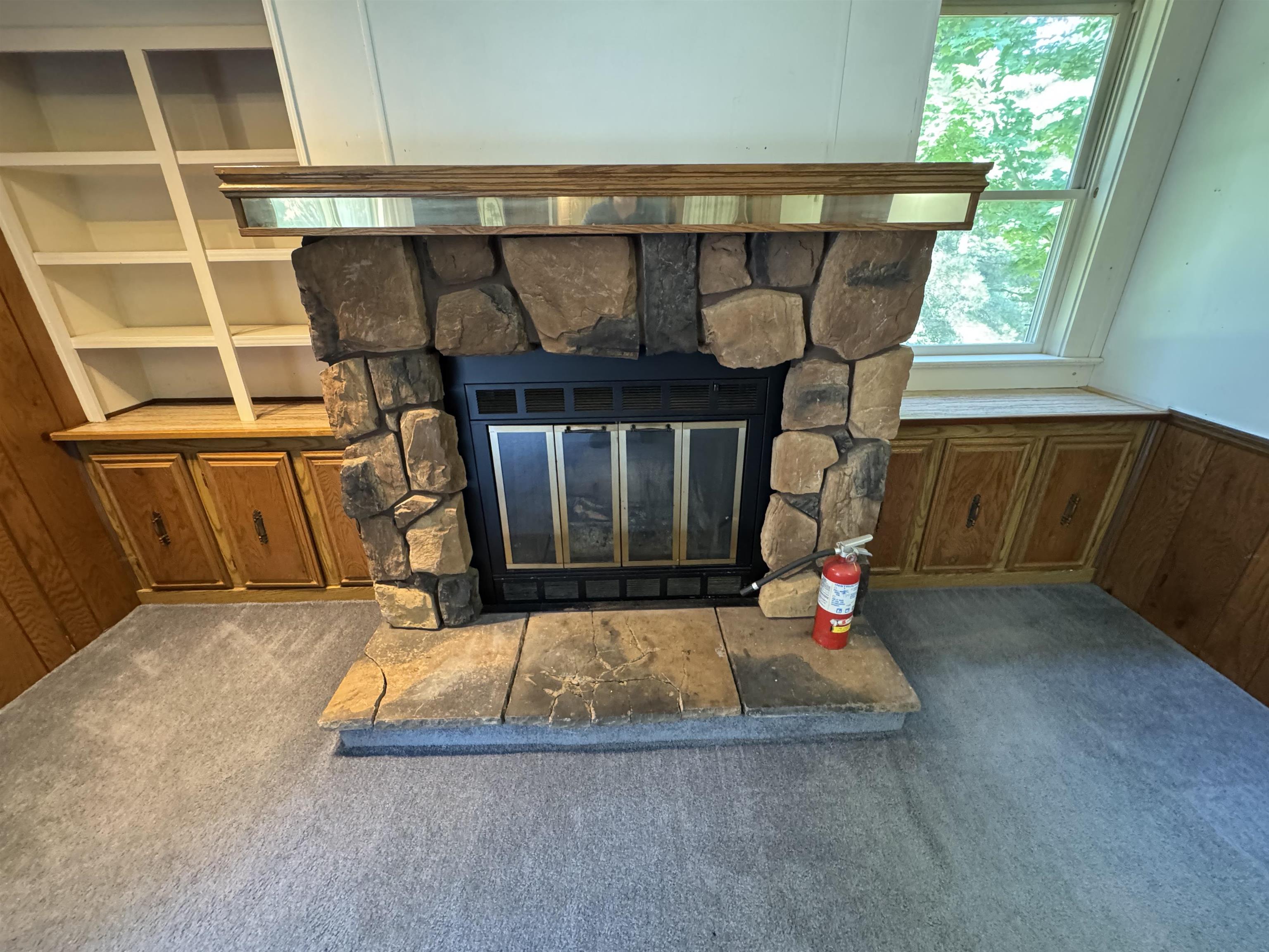 5 Camelot Drive Property Photo 24
