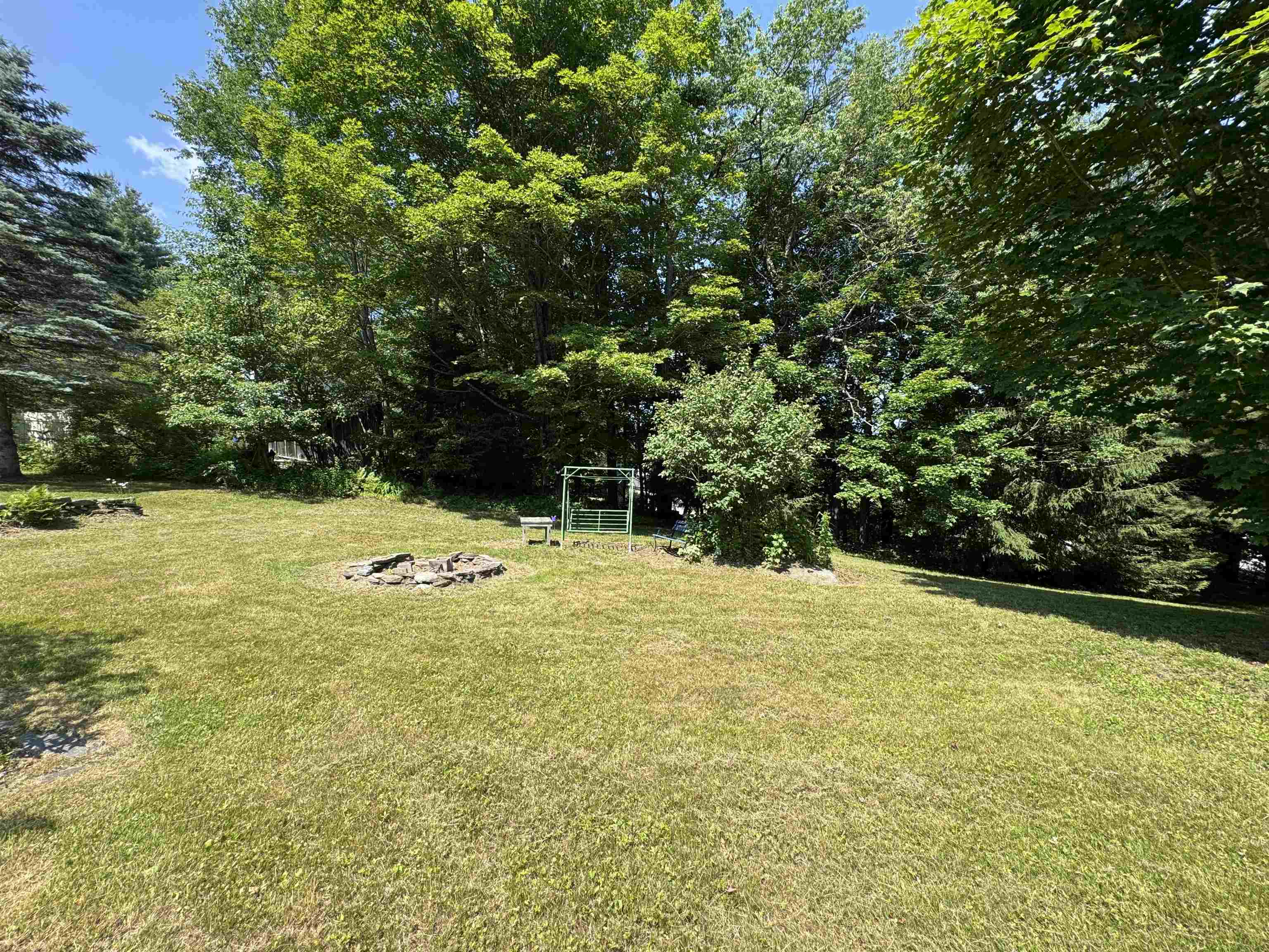 5 Camelot Drive Property Photo 41