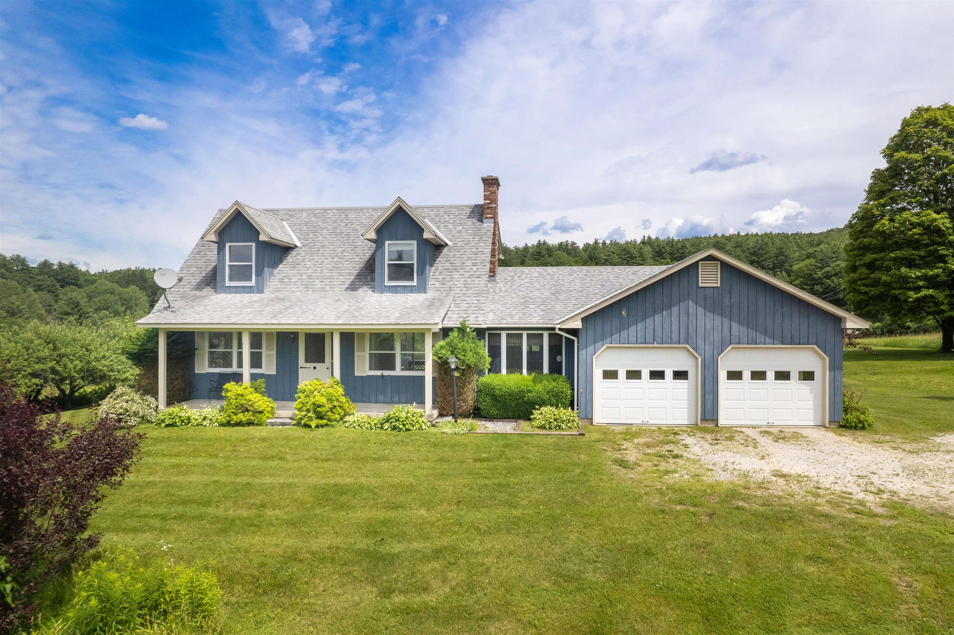 2086 Walker Mountain Road Property Photo 1