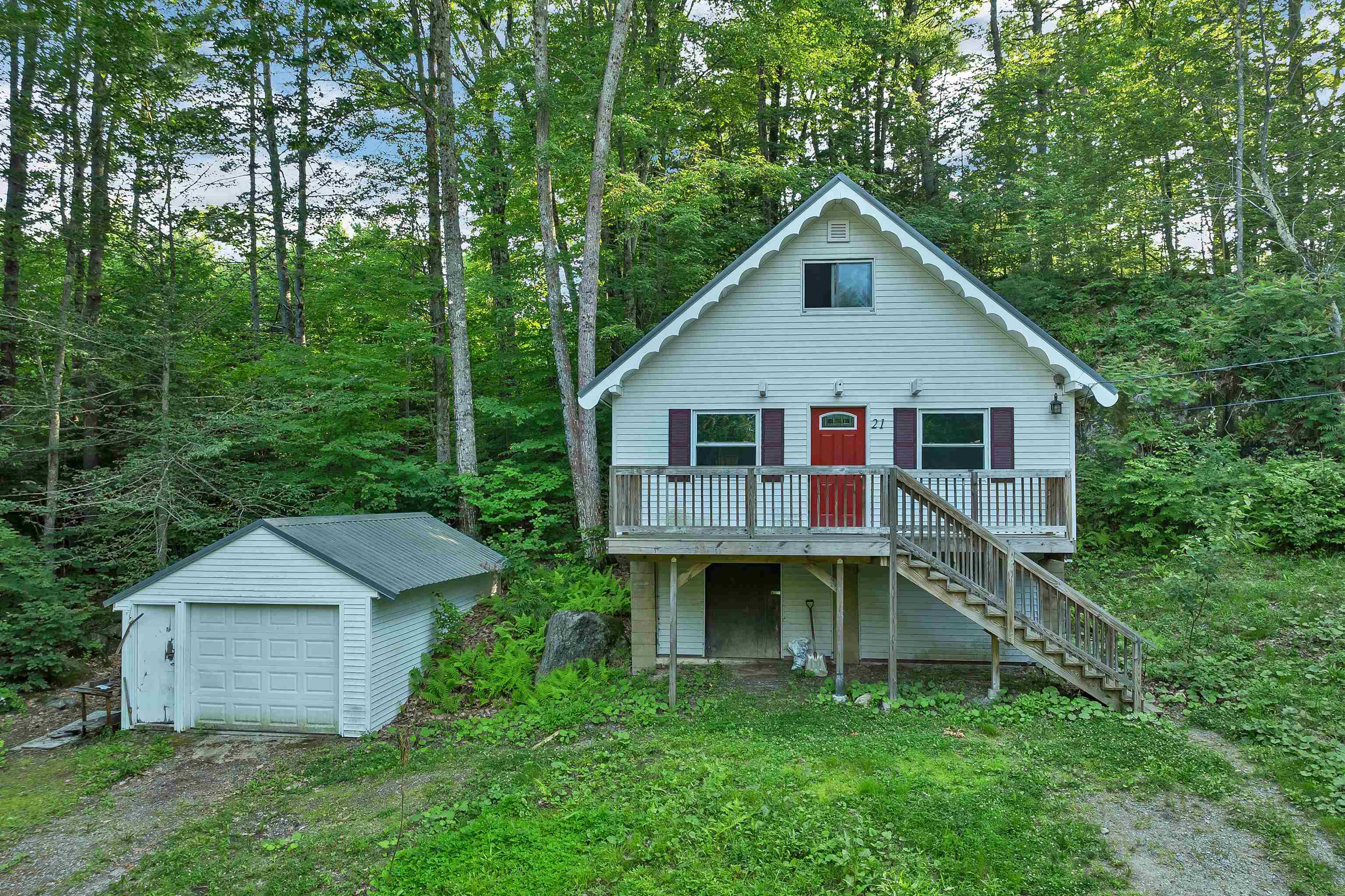 21 Birch Tree Lane Property Photo 2