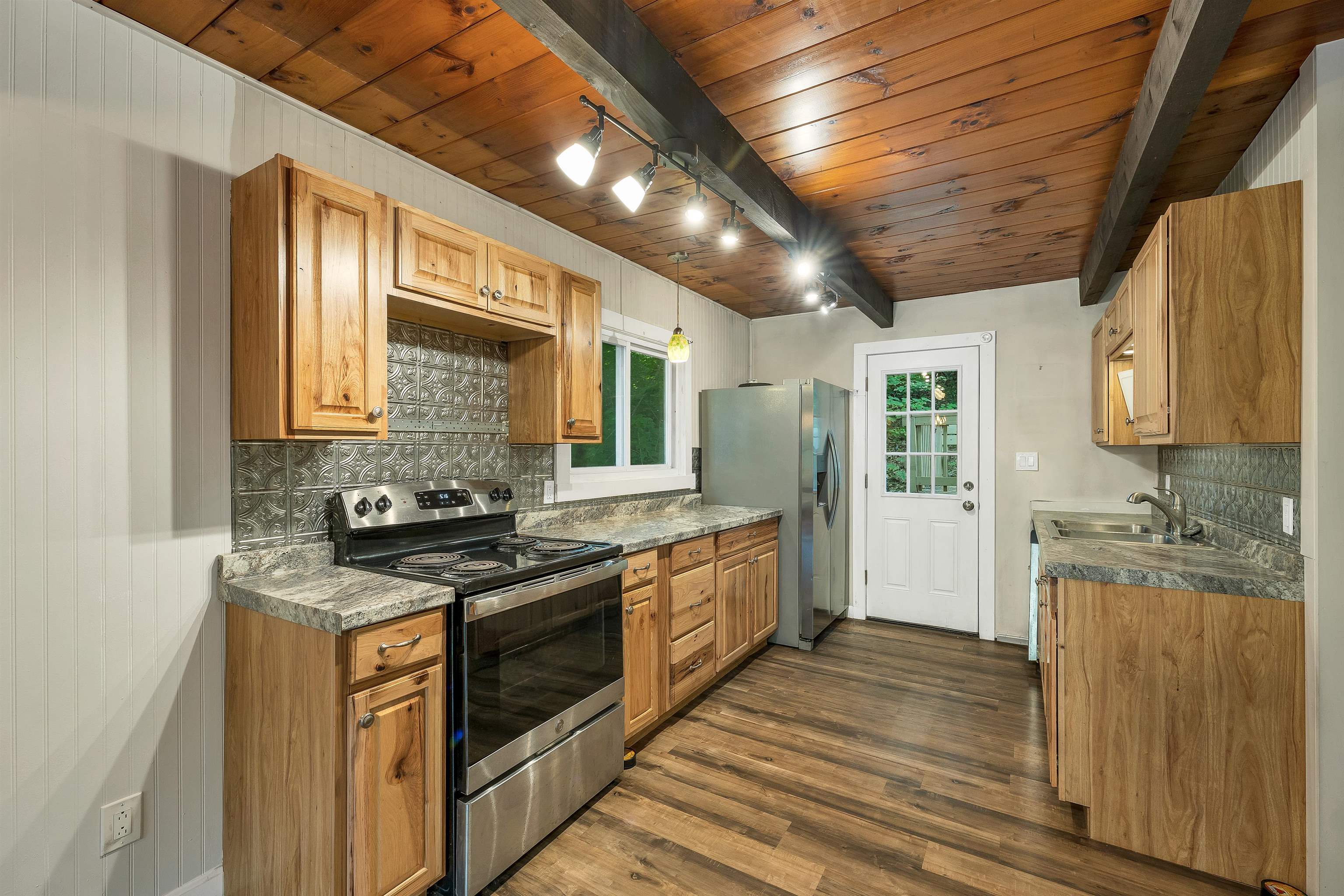 21 Birch Tree Lane Property Photo 35