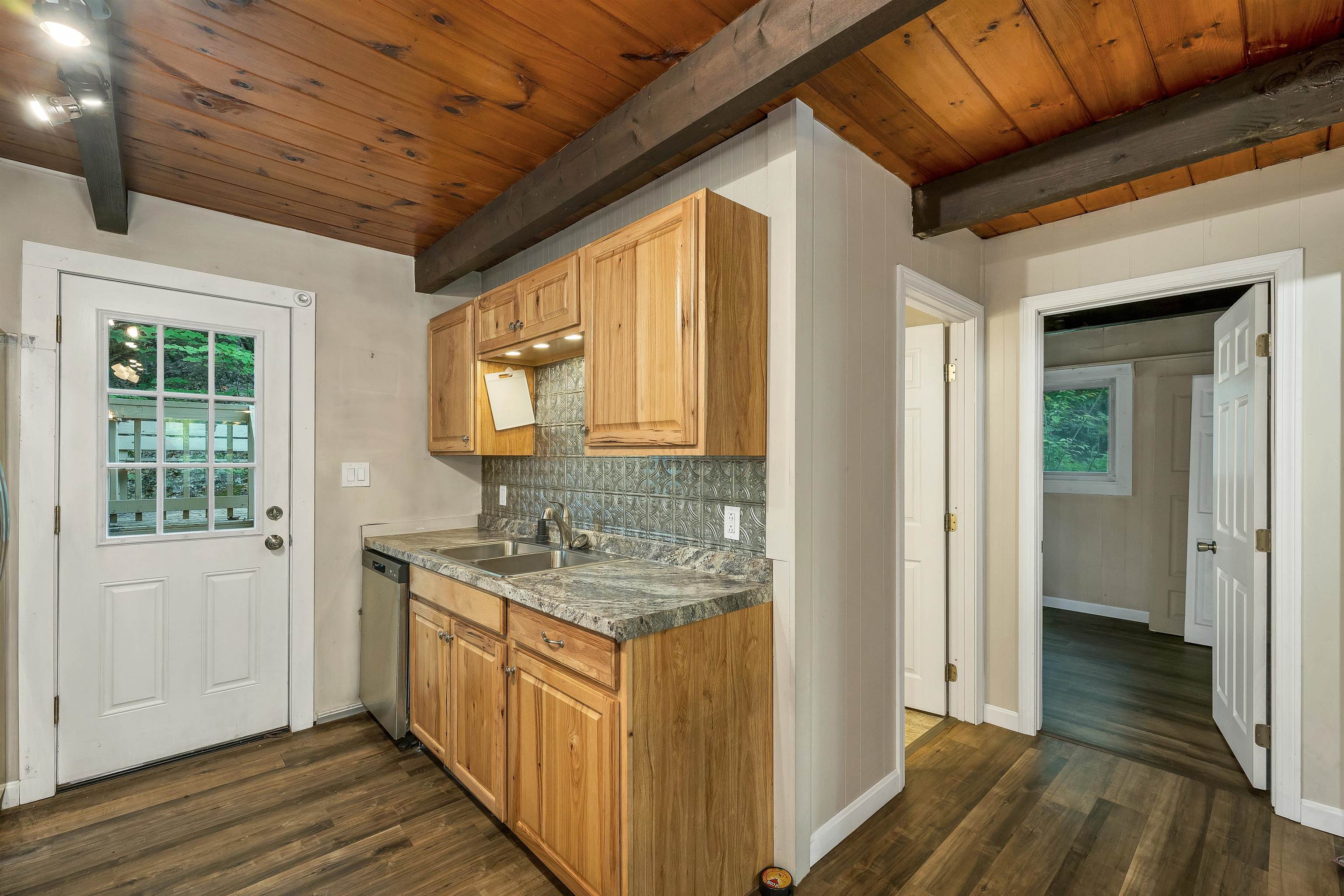 21 Birch Tree Lane Property Photo 36