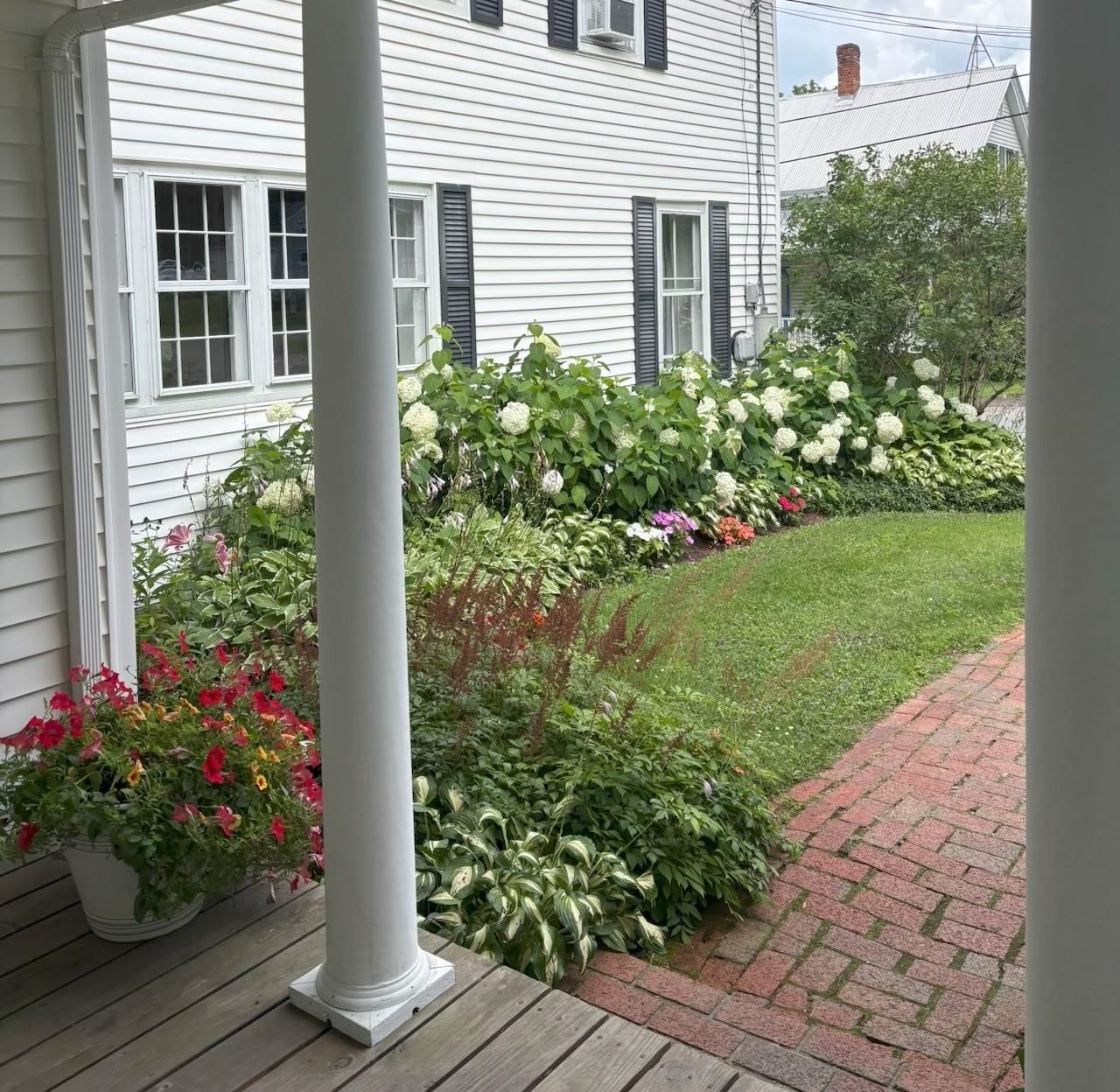 96 Sunset Street Property Photo 6