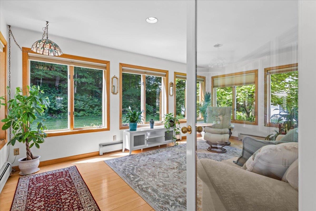 96 Sunset Street Property Photo 32