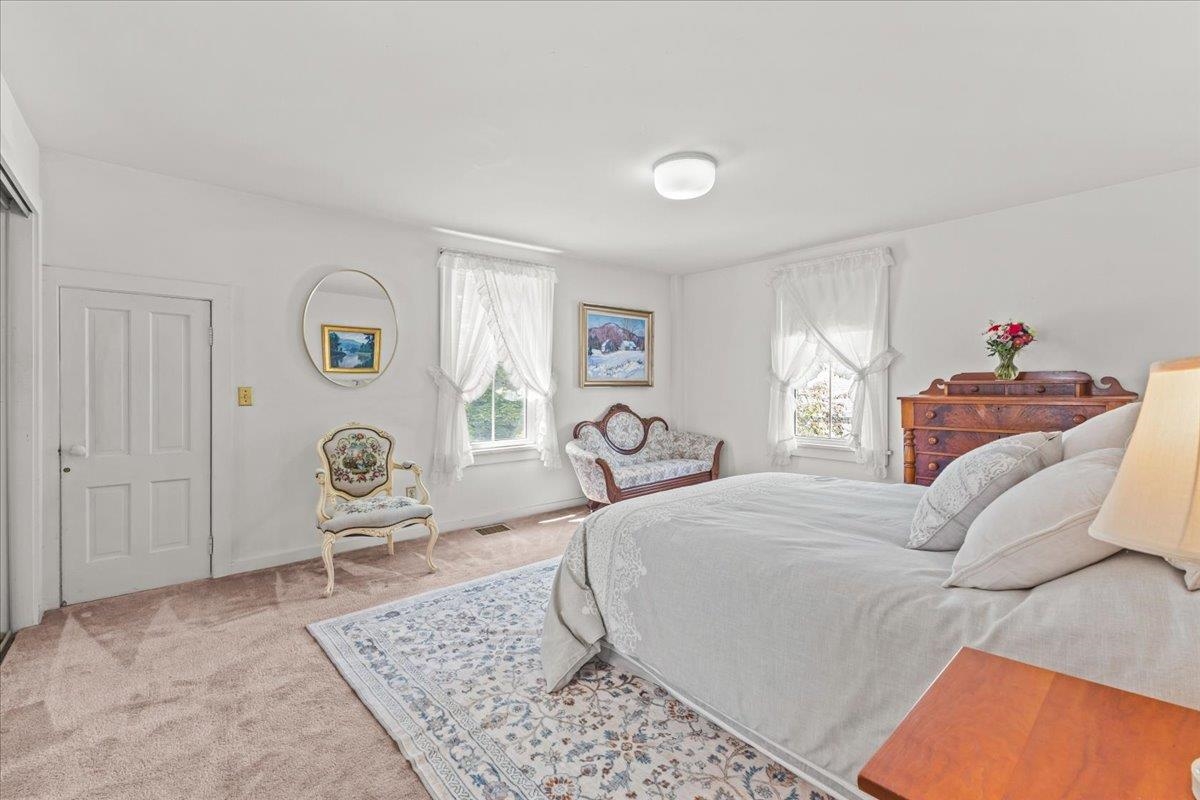 96 Sunset Street Property Photo 40