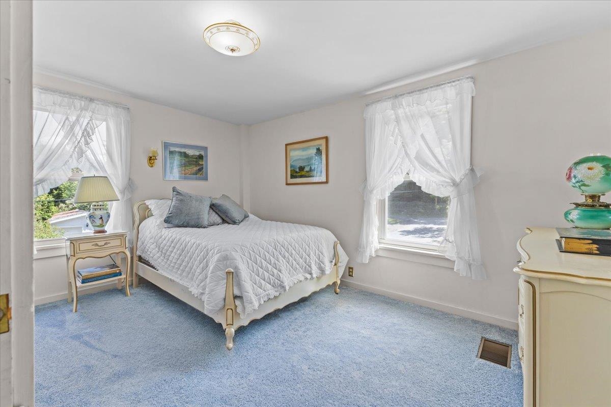 96 Sunset Street Property Photo 43