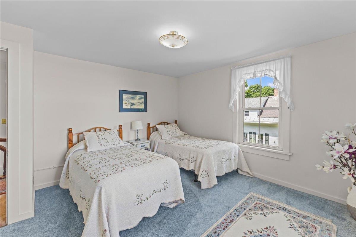 96 Sunset Street Property Photo 44