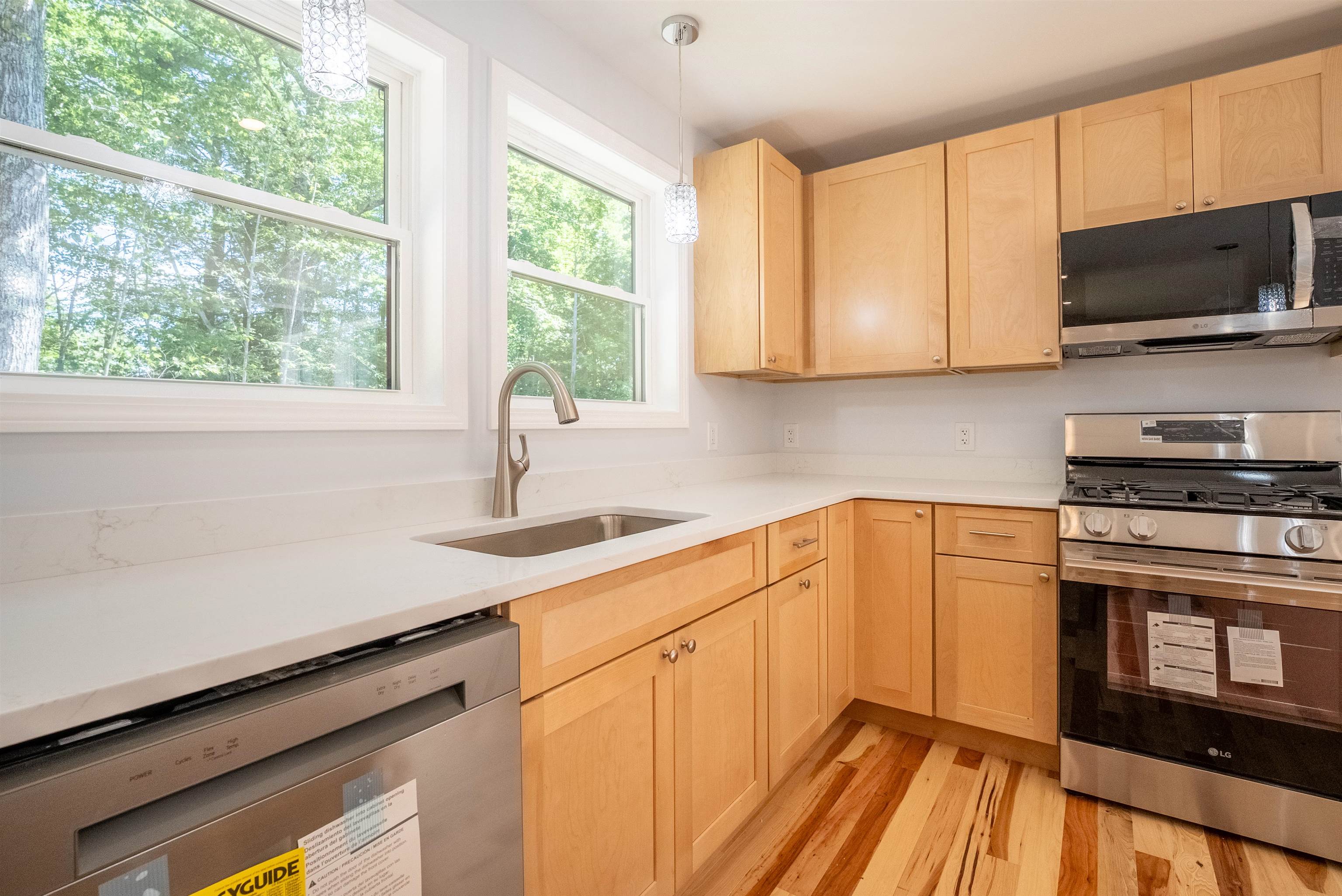 73 Spruce Road Property Photo 8