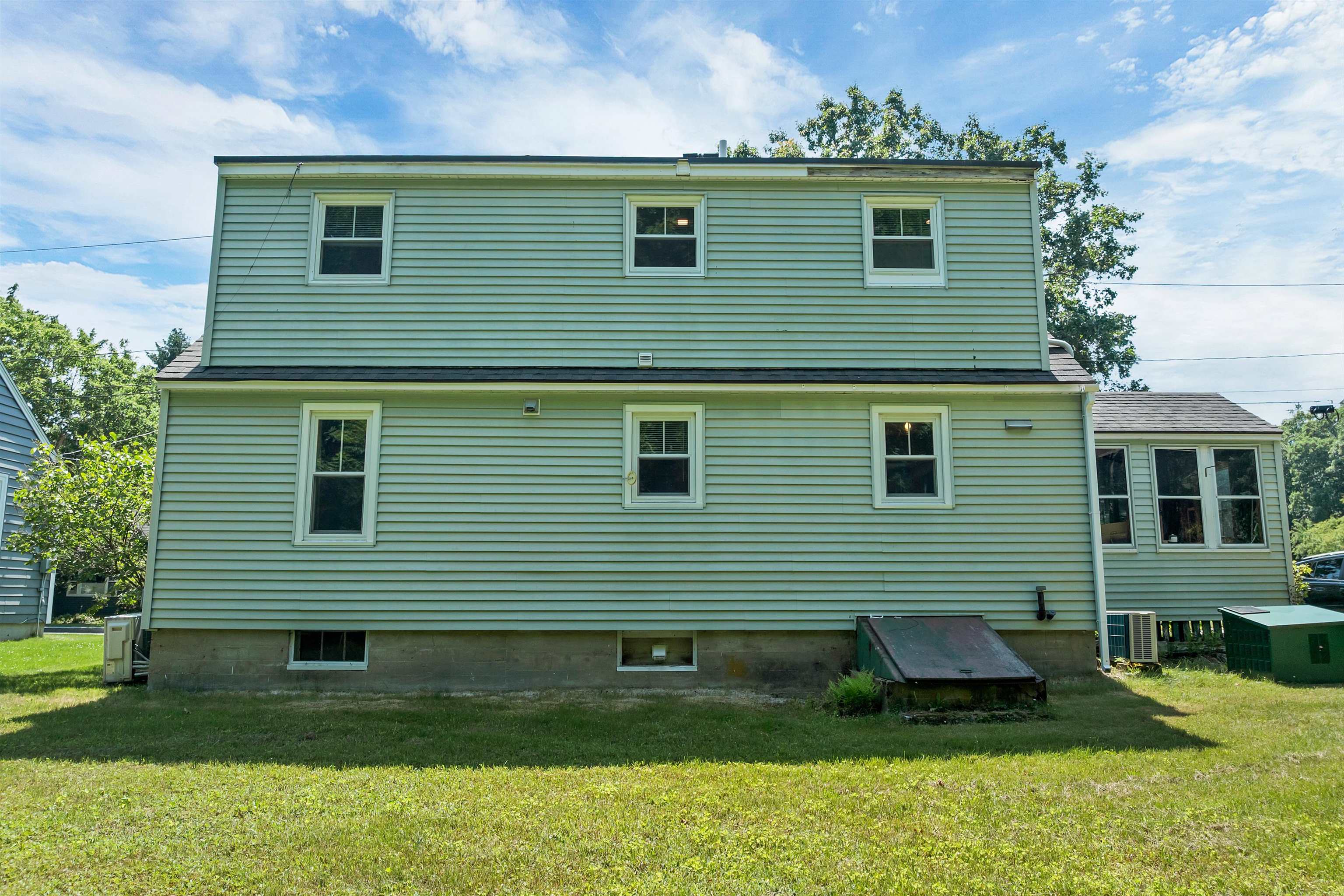 20 Maplecrest Street Property Photo 6