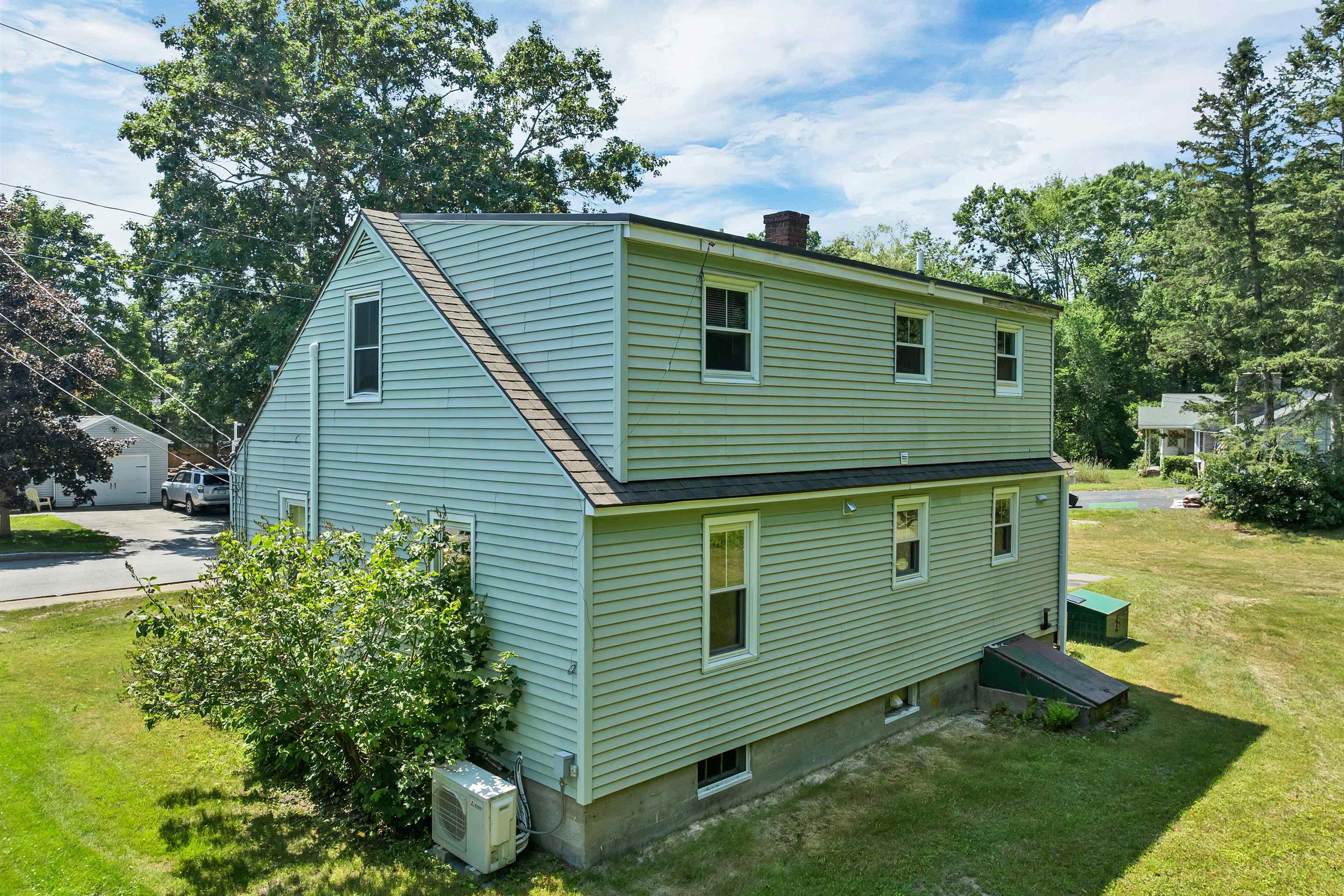 20 Maplecrest Street Property Photo 7