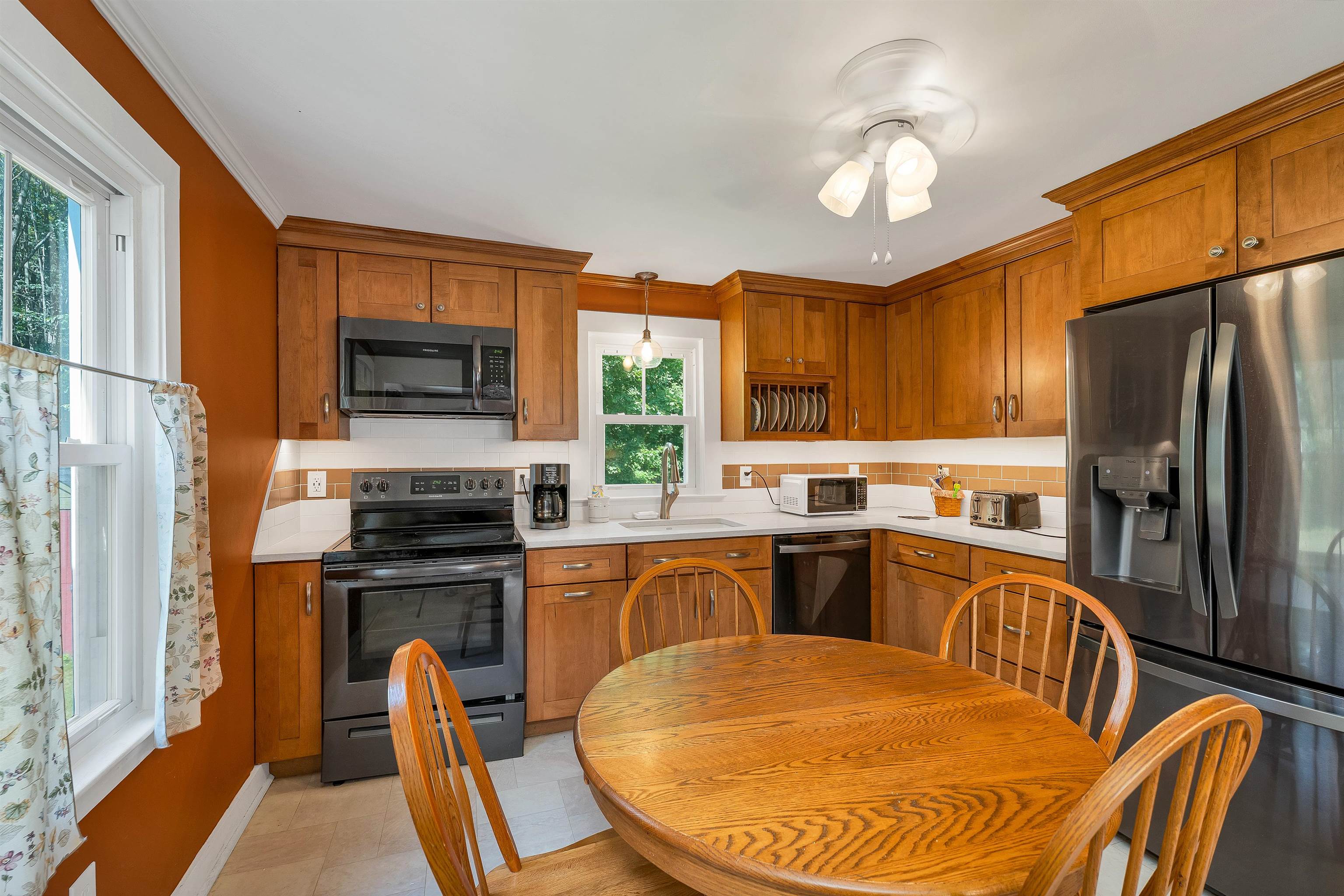 20 Maplecrest Street Property Photo 25