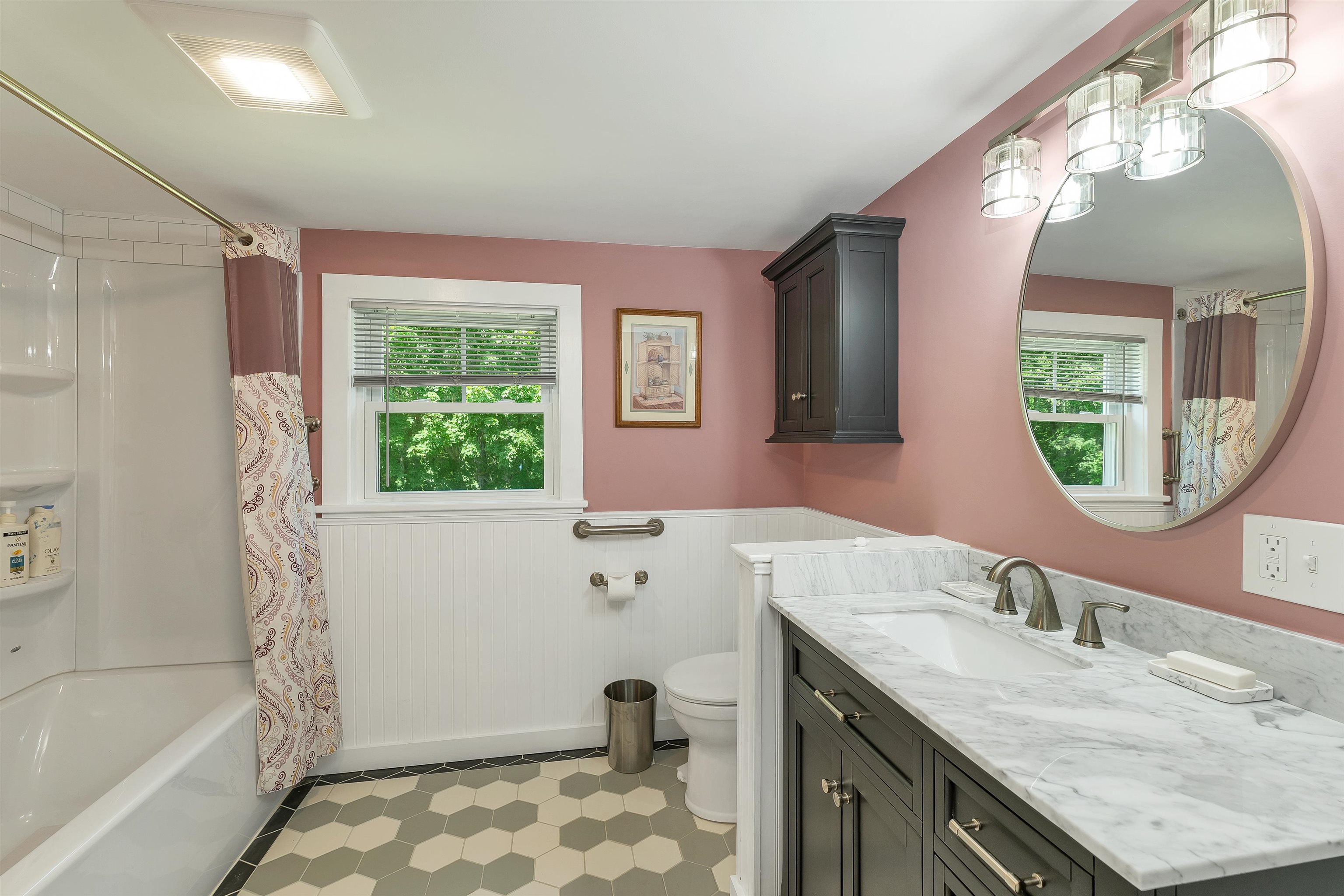 20 Maplecrest Street Property Photo 41
