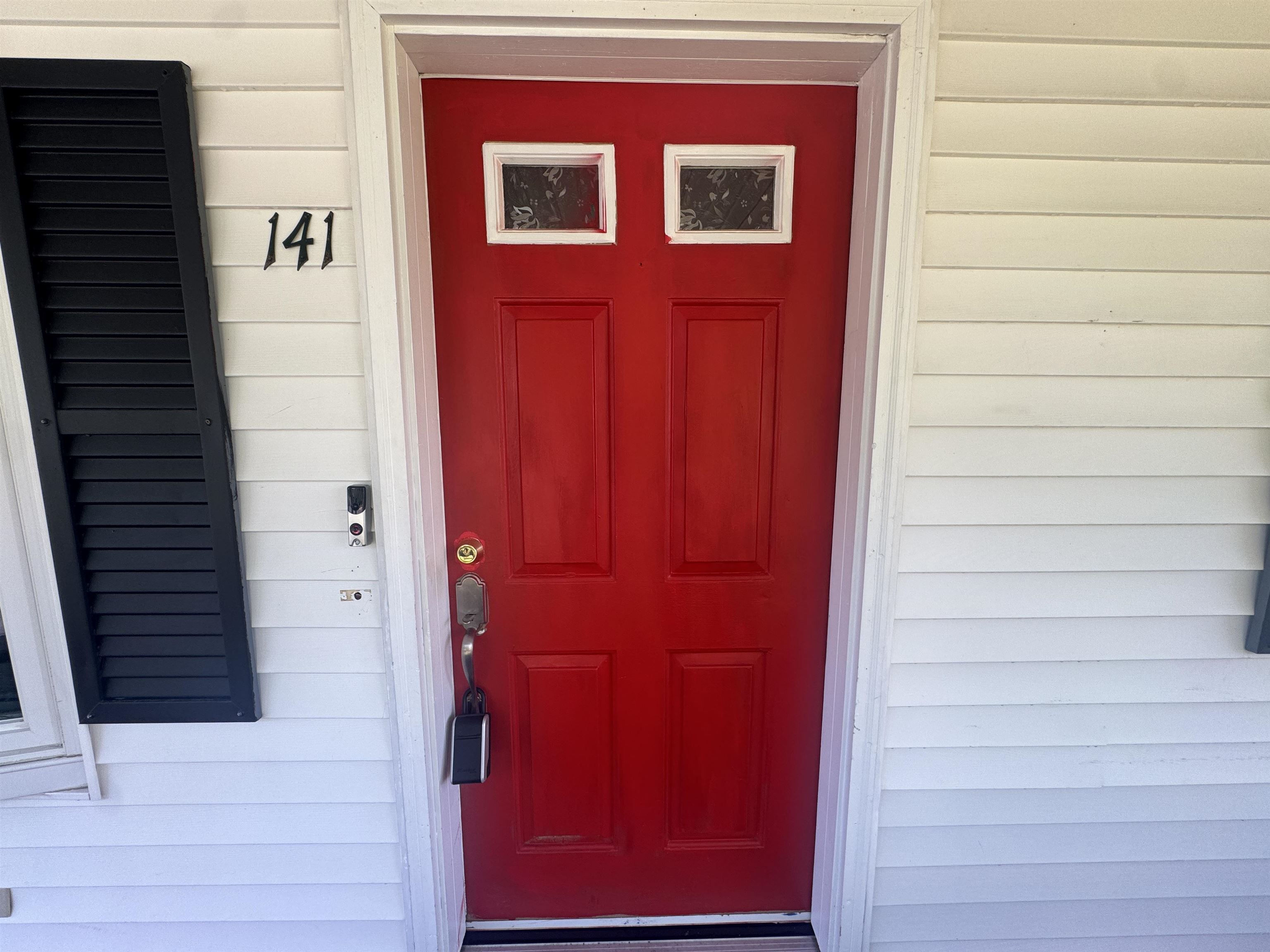 141 Hoyt Street Property Photo 6