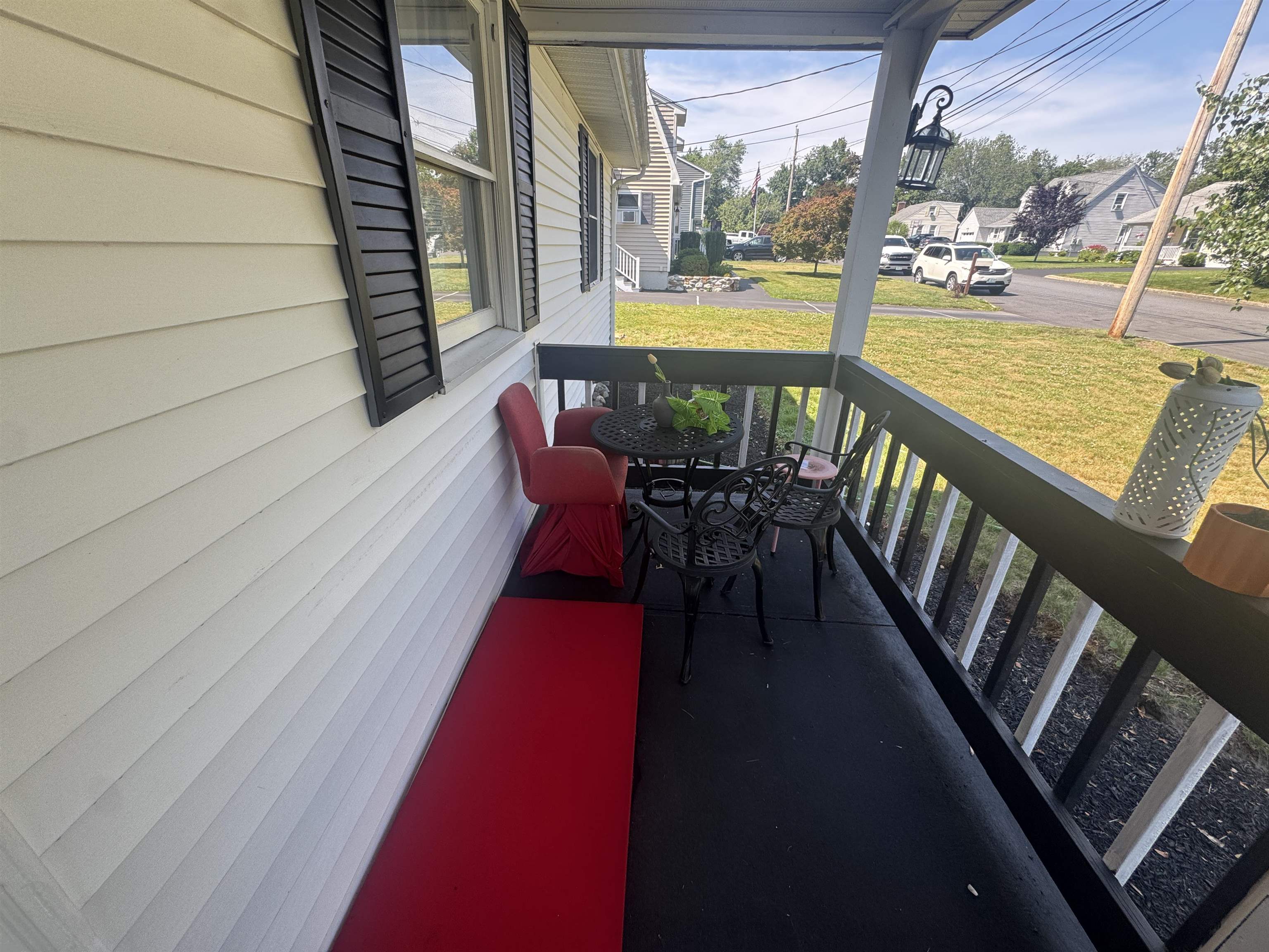 141 Hoyt Street Property Photo 7