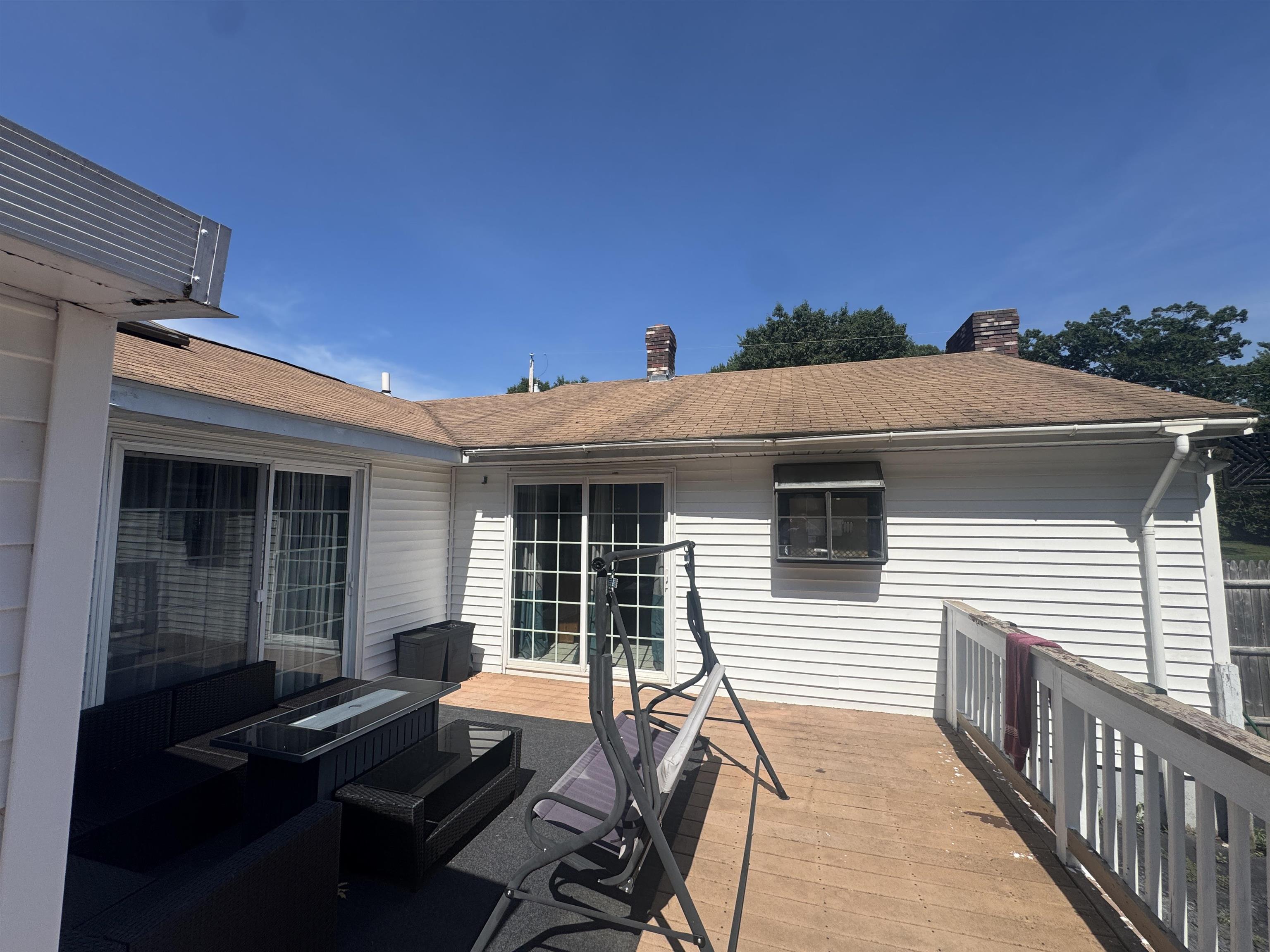 141 Hoyt Street Property Photo 35