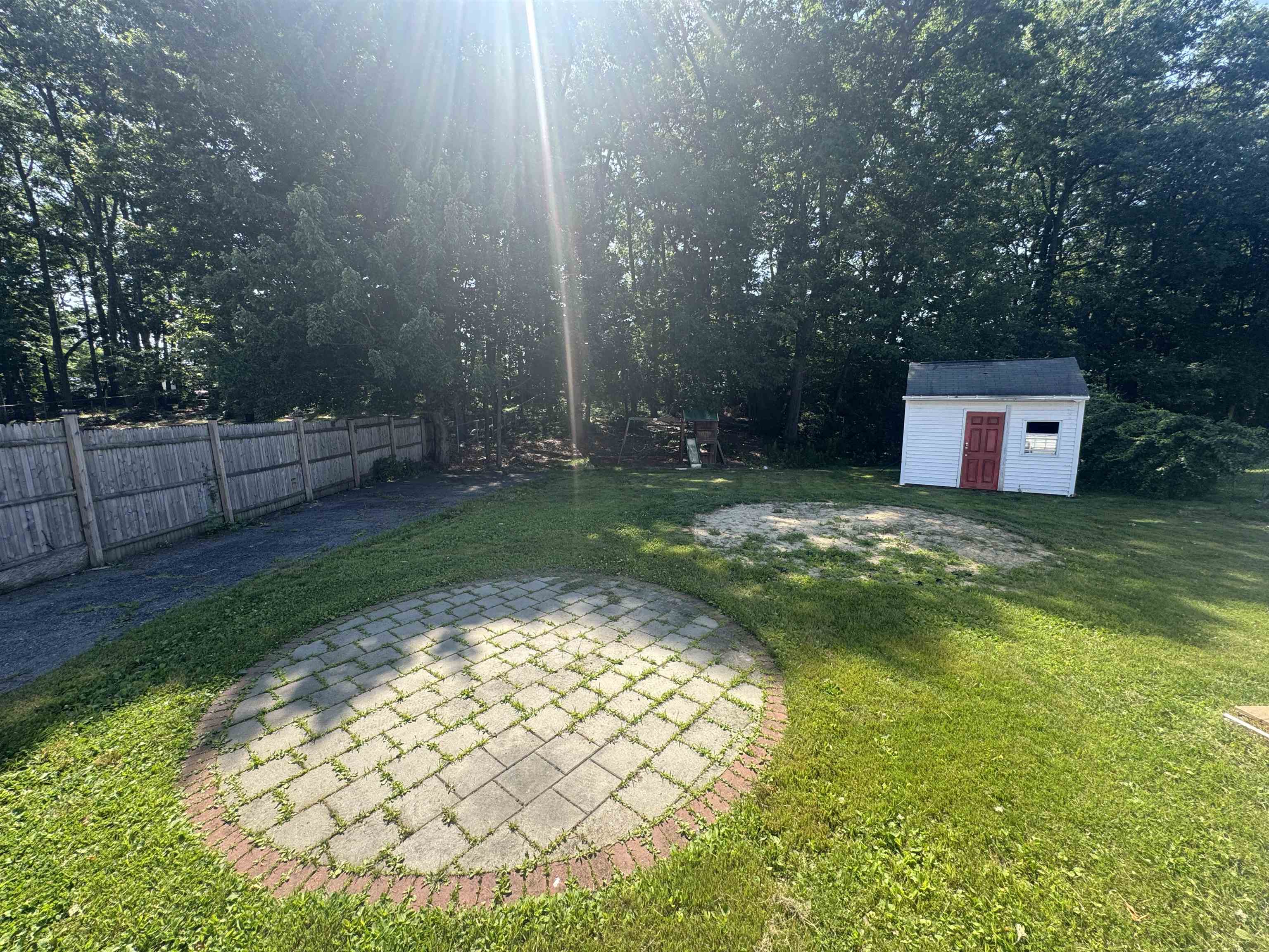 141 Hoyt Street Property Photo 36