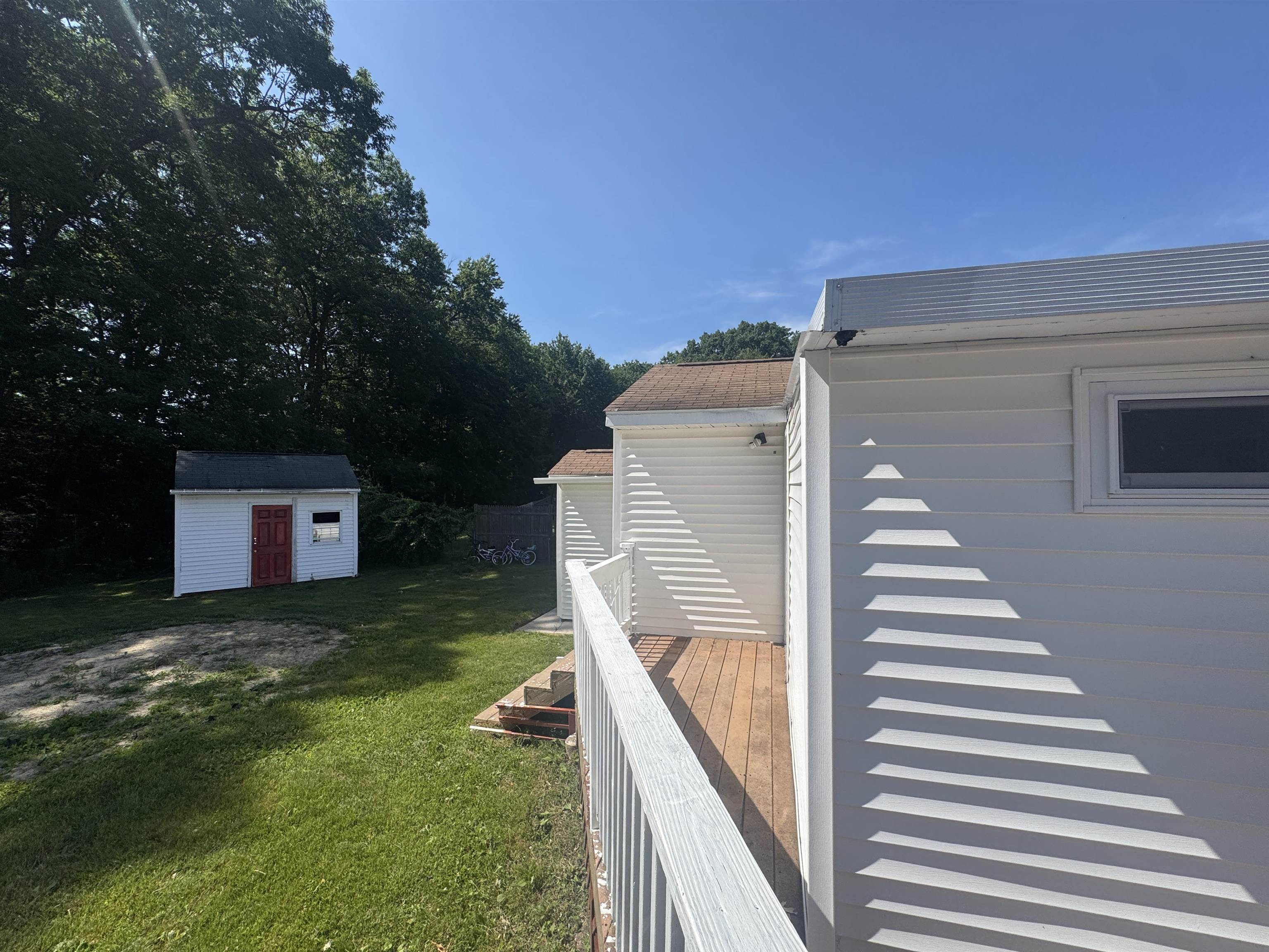 141 Hoyt Street Property Photo 39