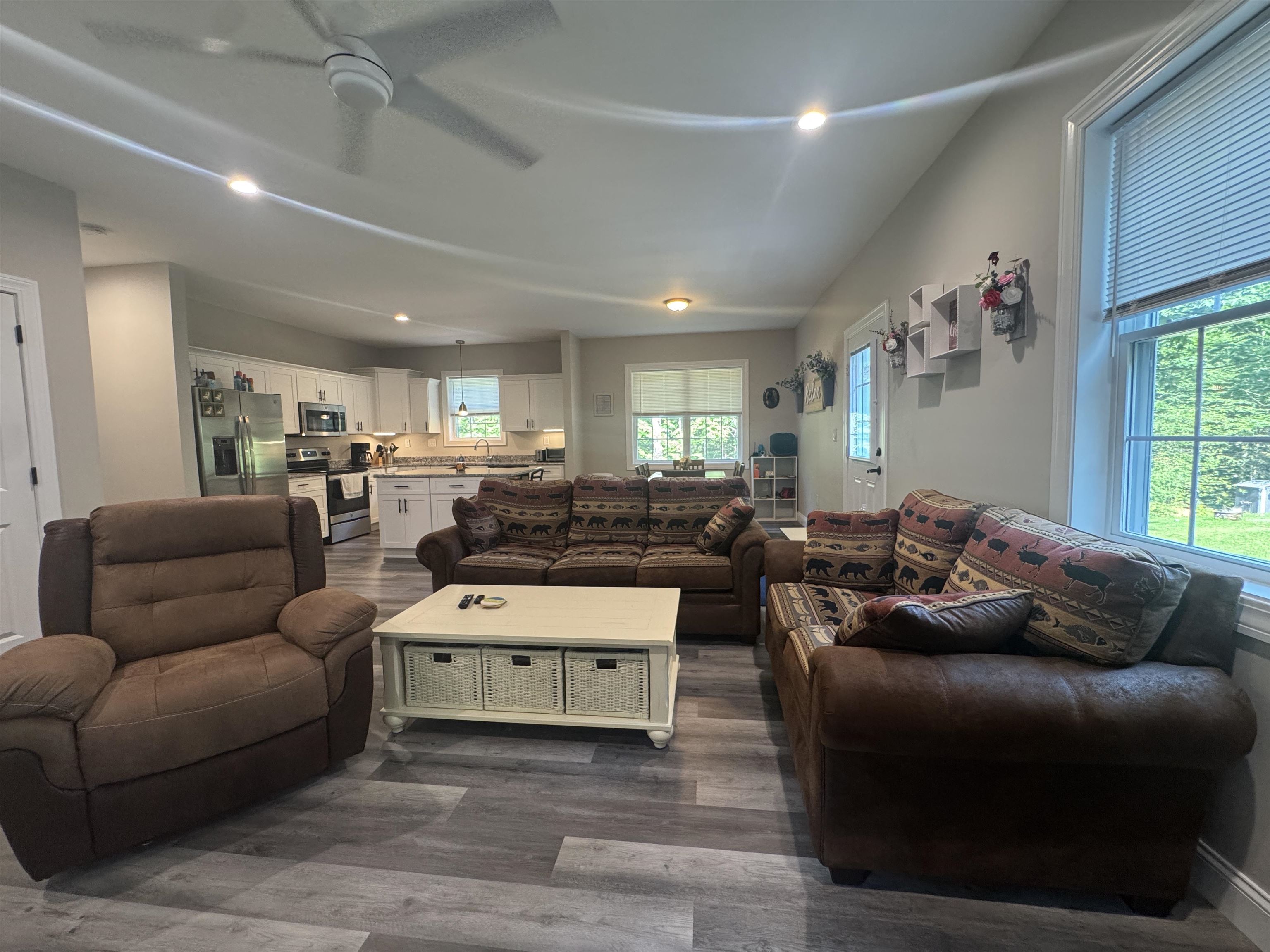 56 Barbara Boulevard Property Photo 12