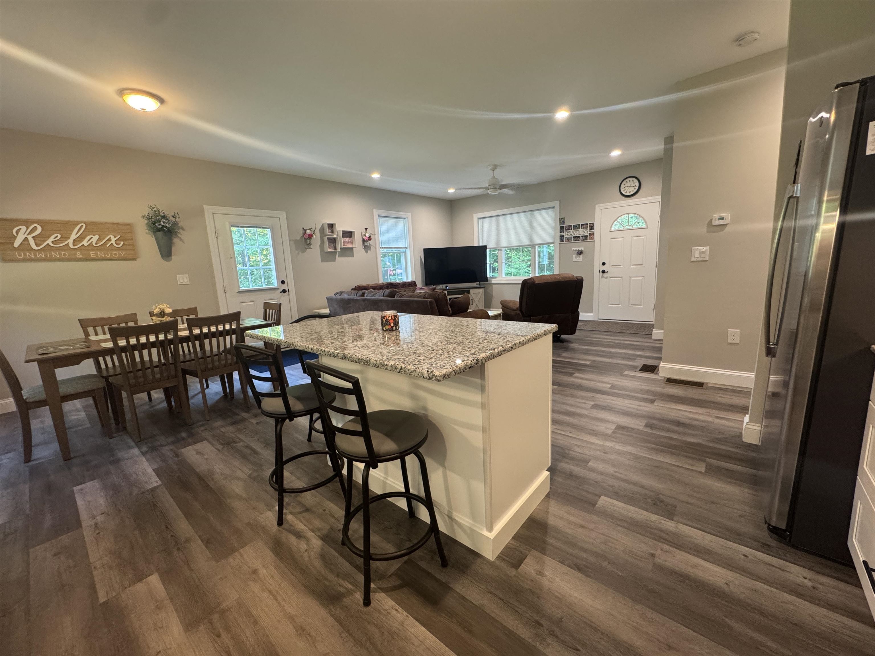 56 Barbara Boulevard Property Photo 14