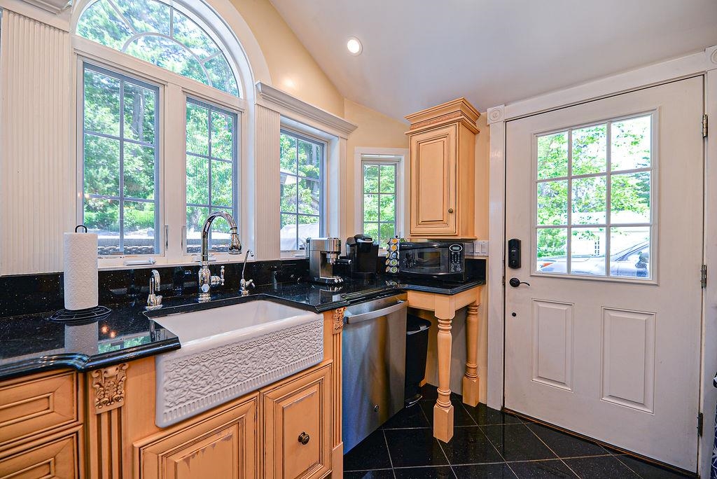113 Wentworth Road Property Photo 4