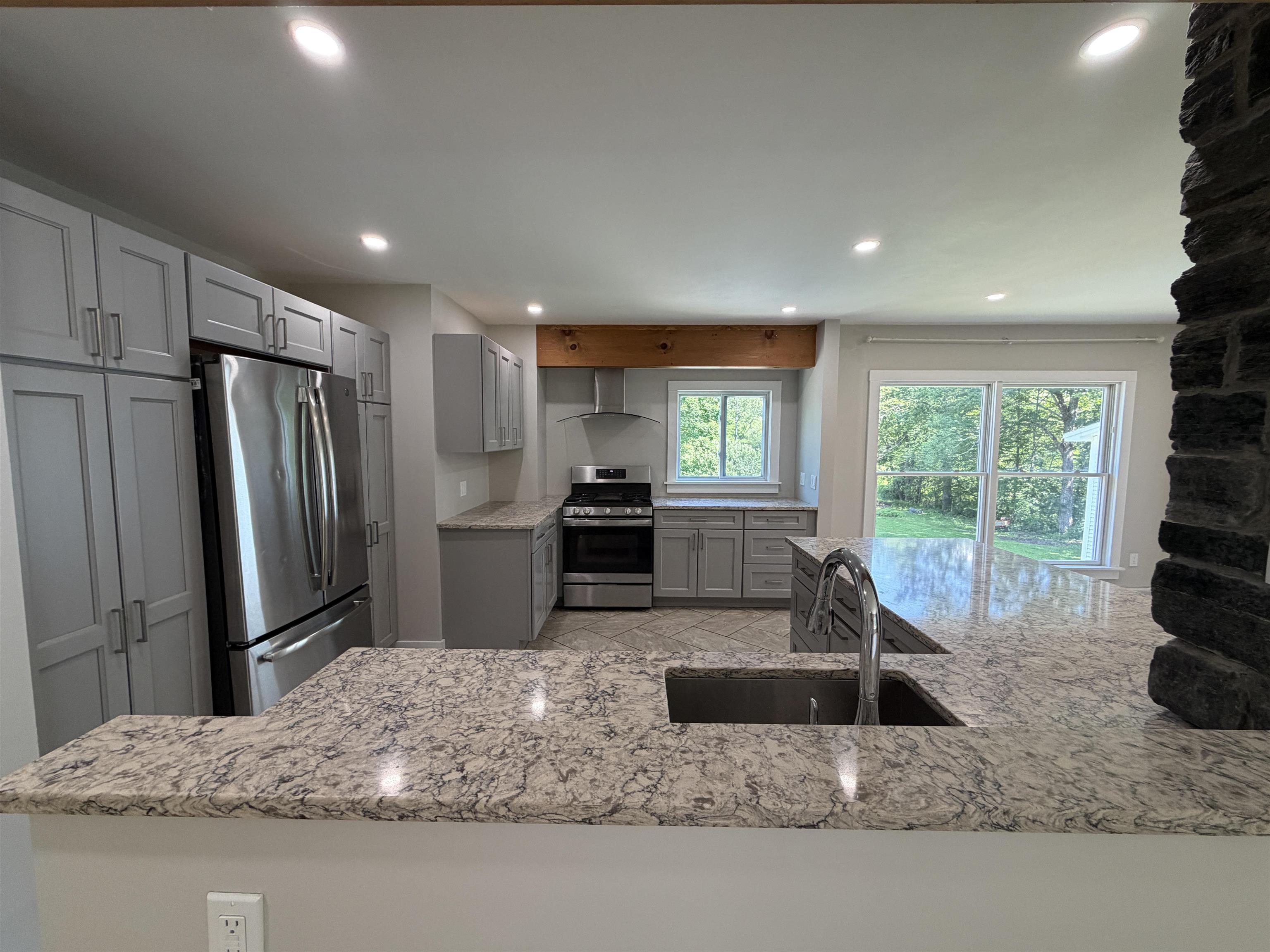 470 Creek Road Property Photo 6