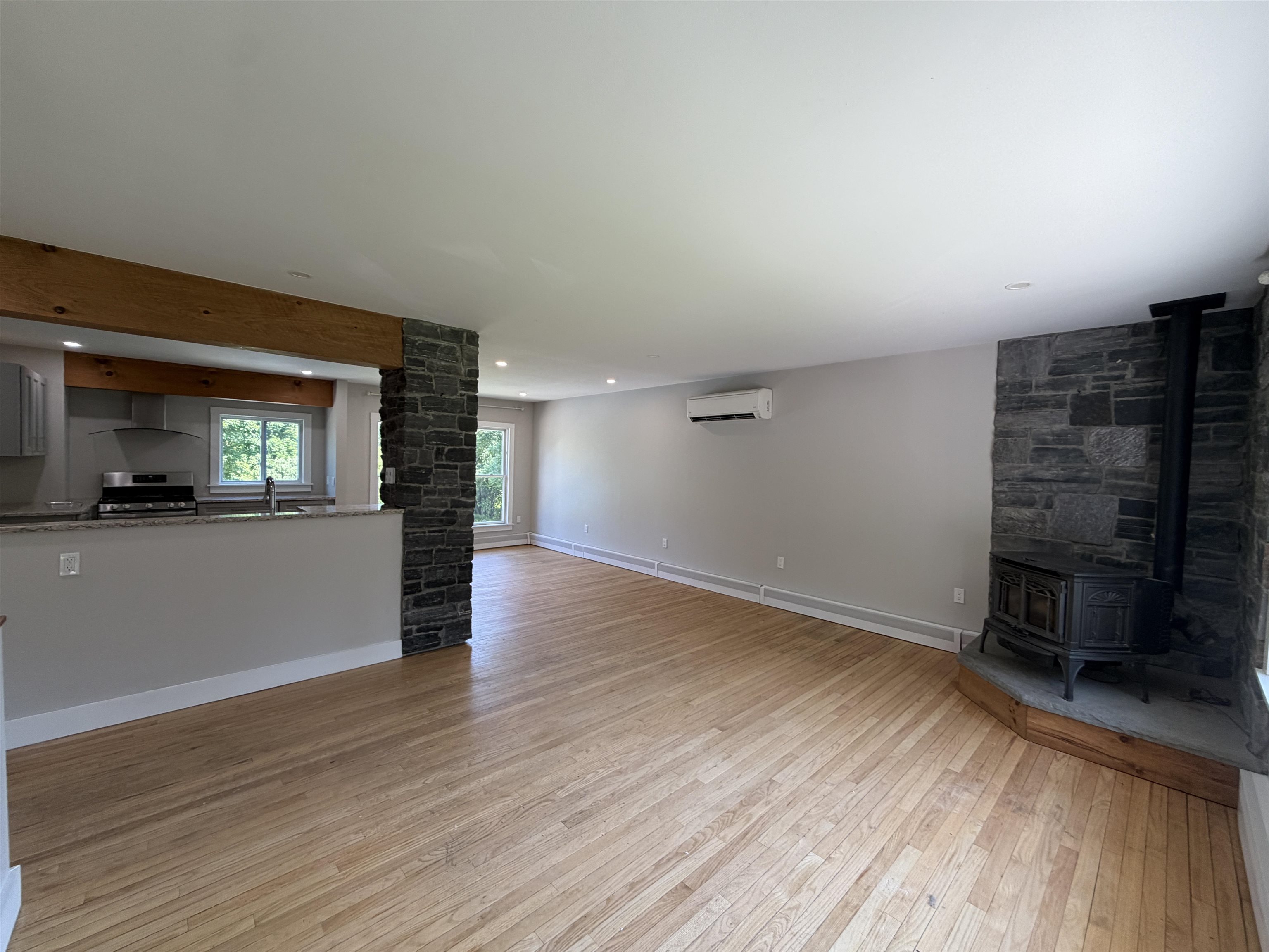 470 Creek Road Property Photo 15
