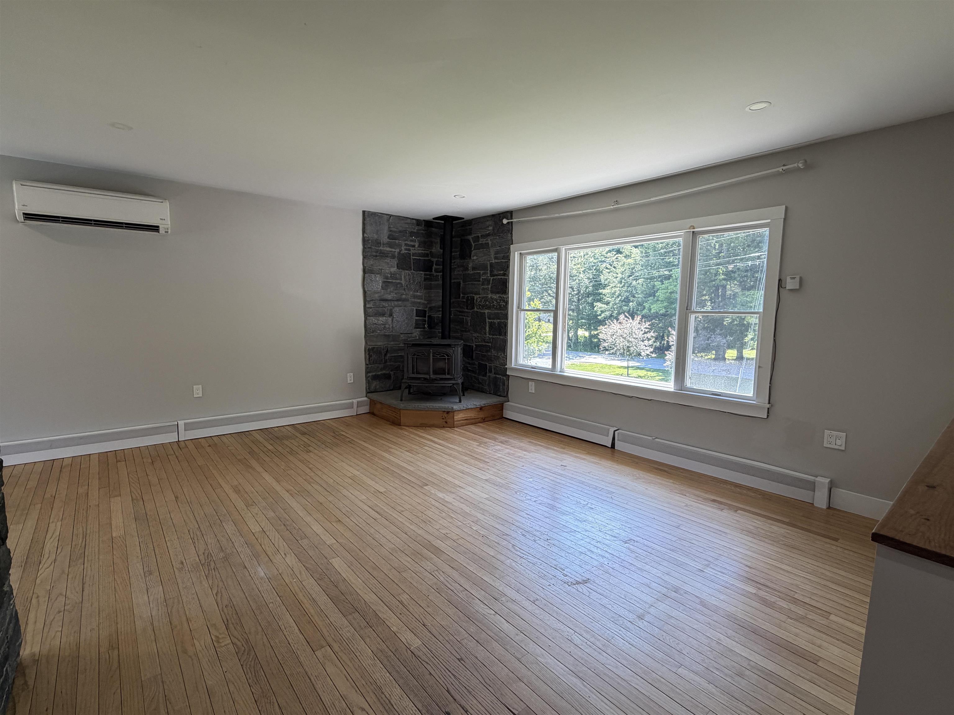 470 Creek Road Property Photo 16