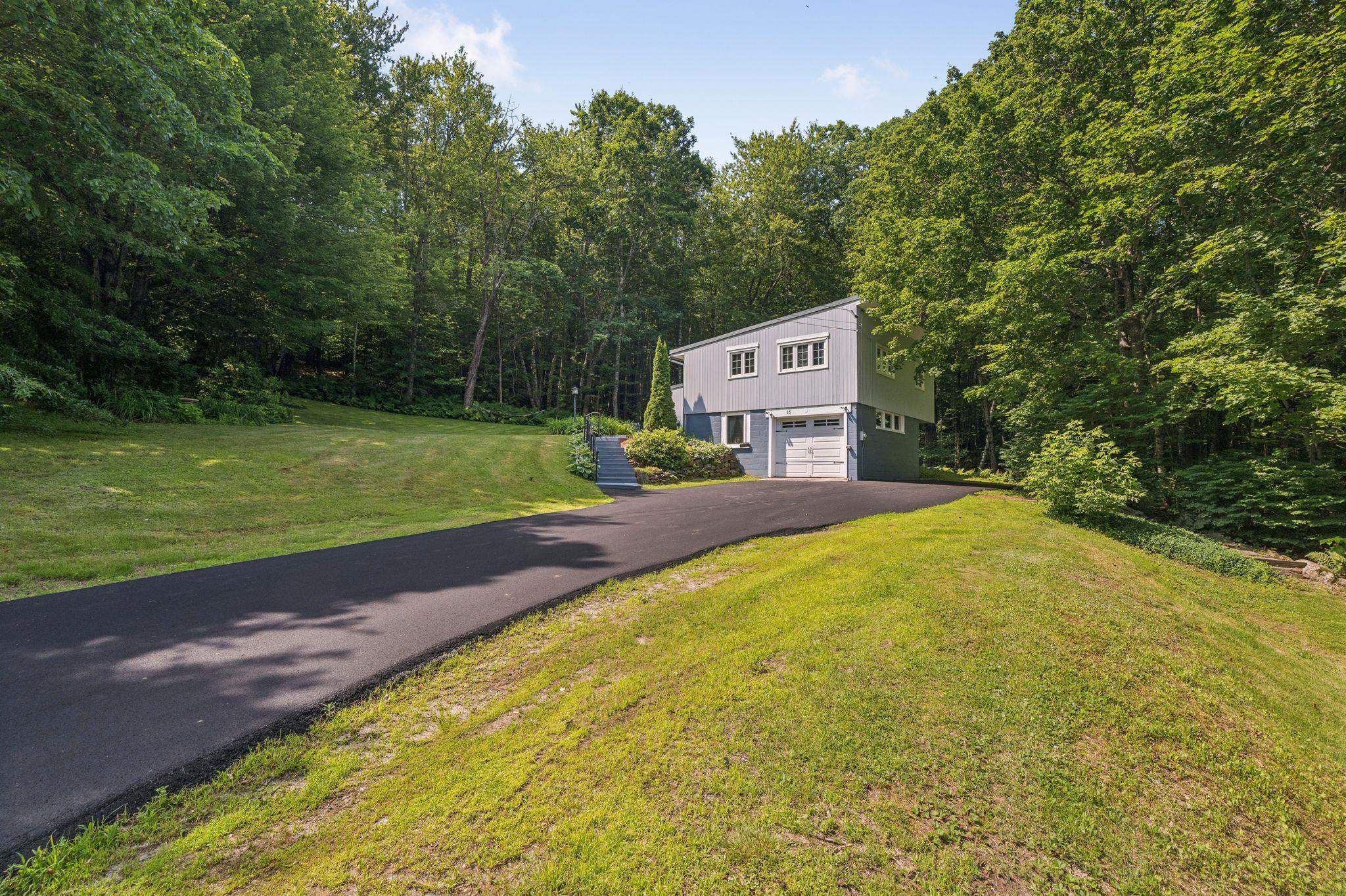 15 Juniper Hill Property Photo 3