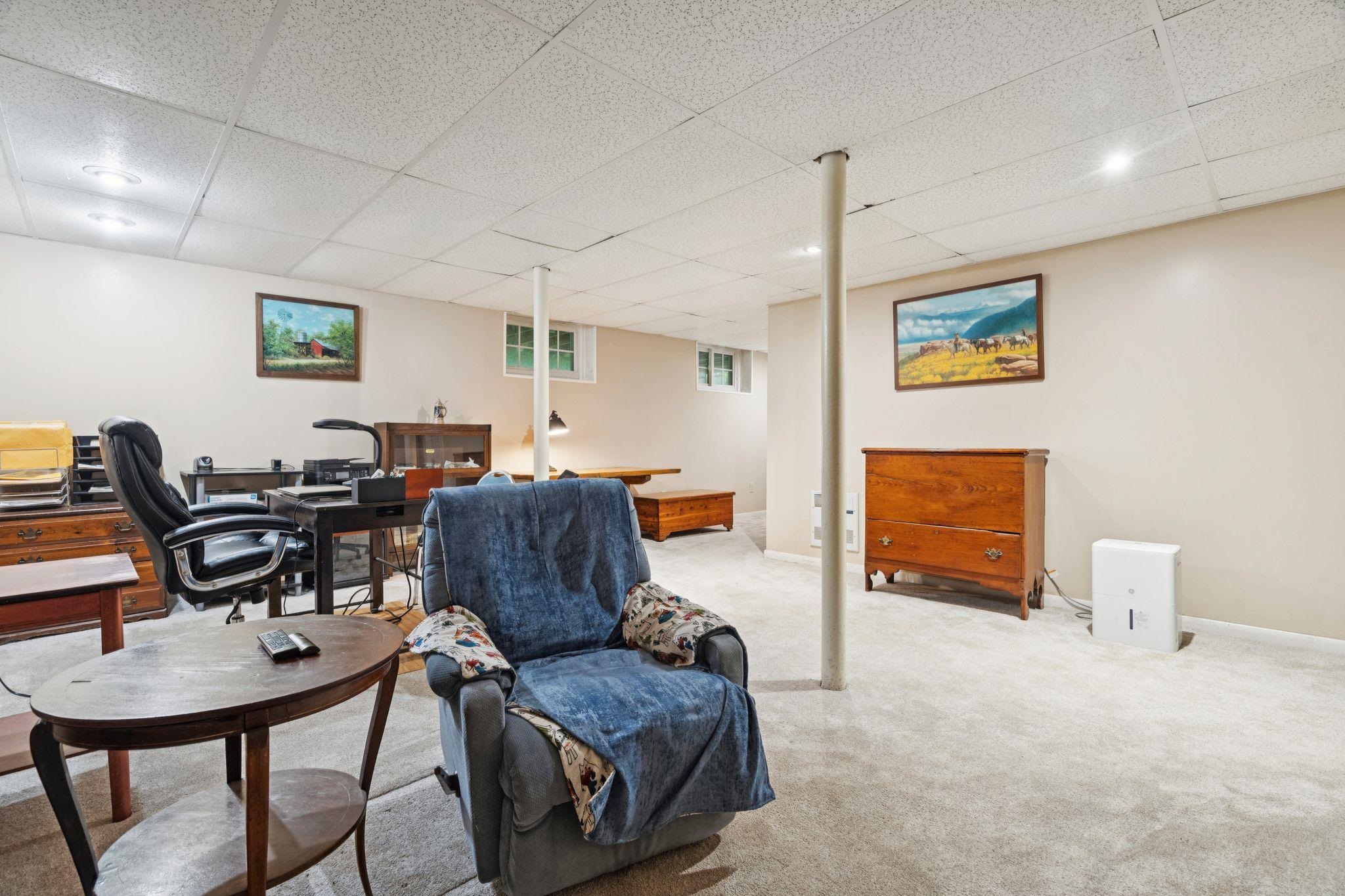 15 Juniper Hill Property Photo 27