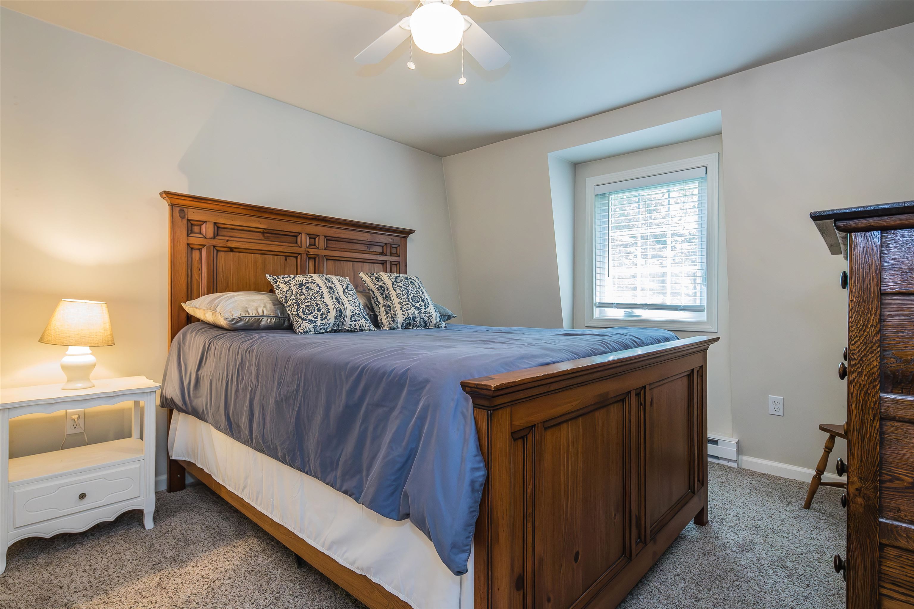 102 Spring Glen Property Photo 22