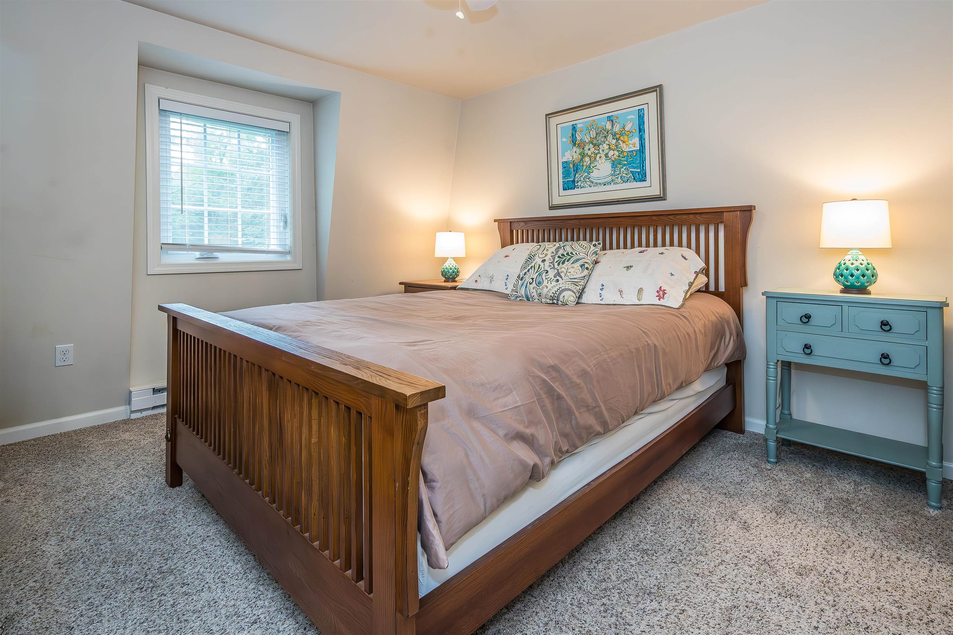 102 Spring Glen Property Photo 24