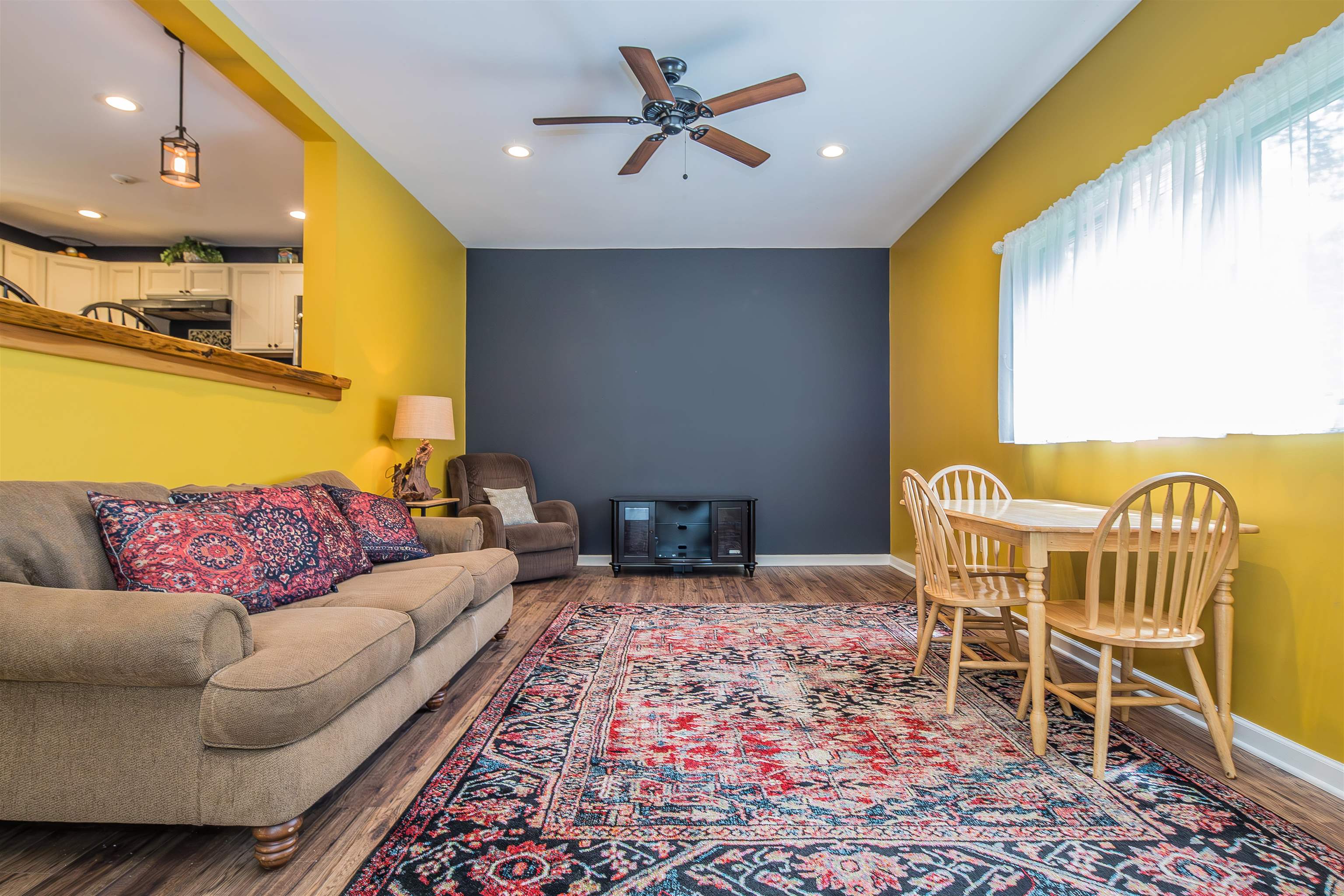 102 Spring Glen Property Photo 34