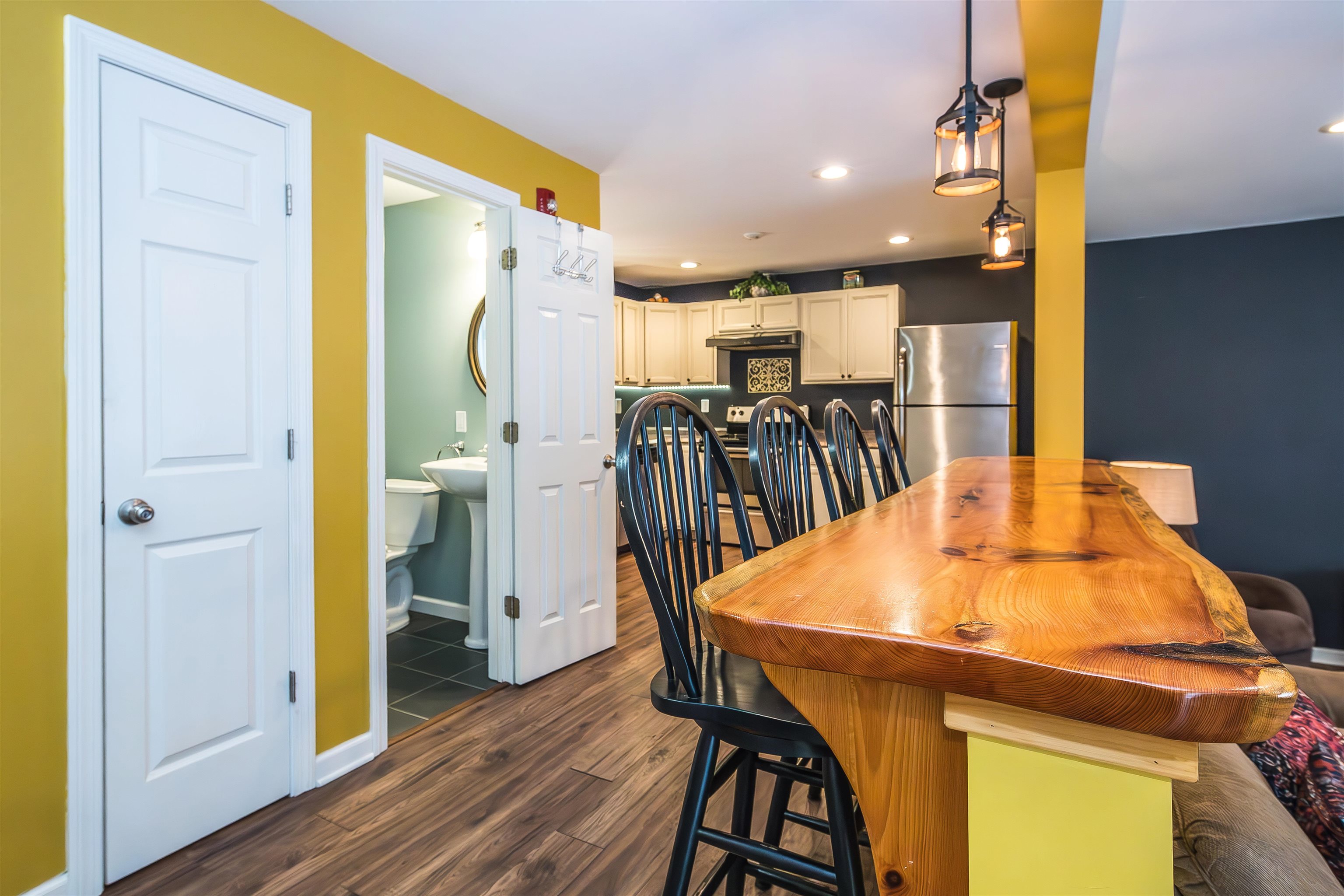 102 Spring Glen Property Photo 35
